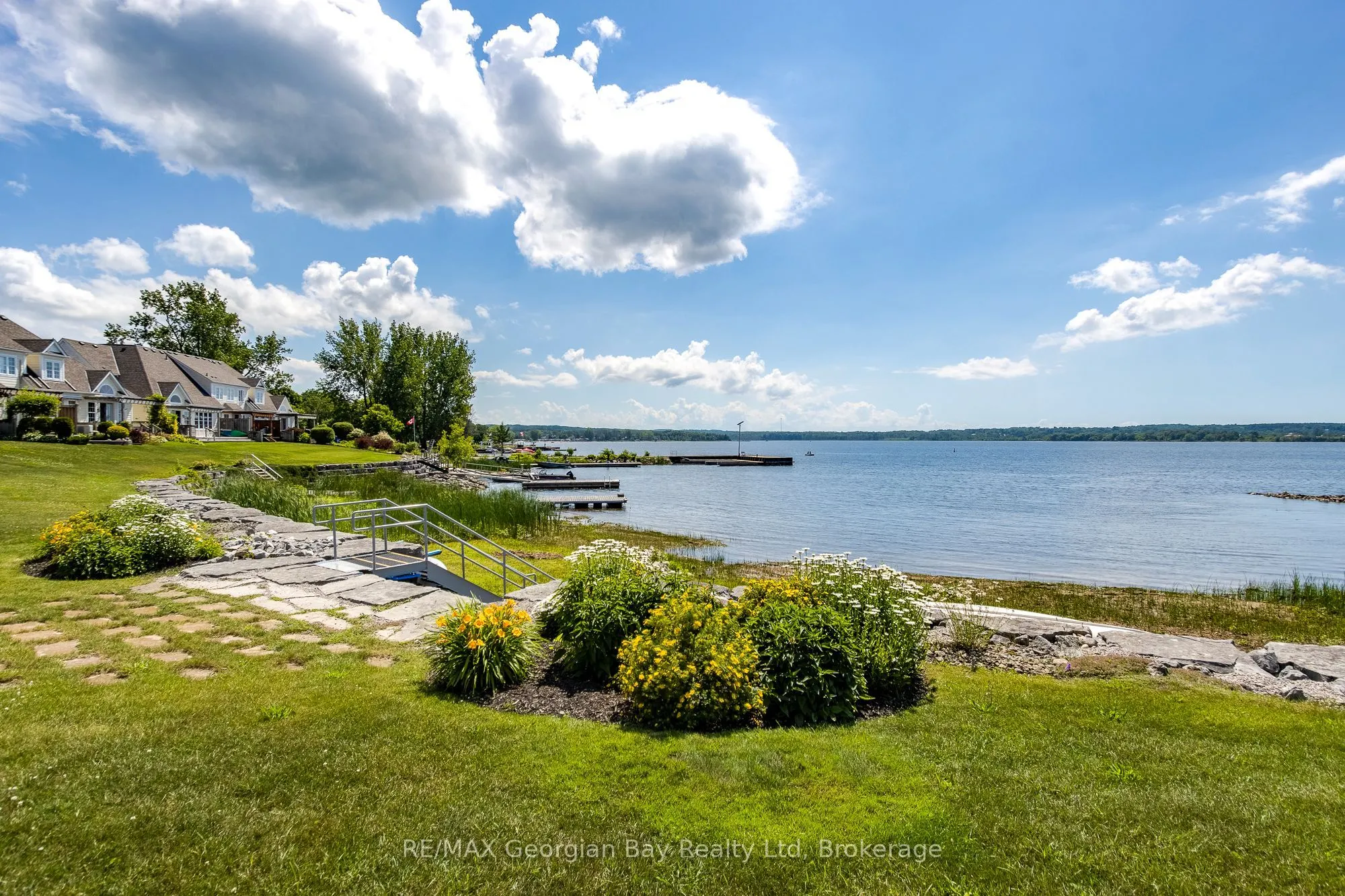 144 Wycliffe Cove