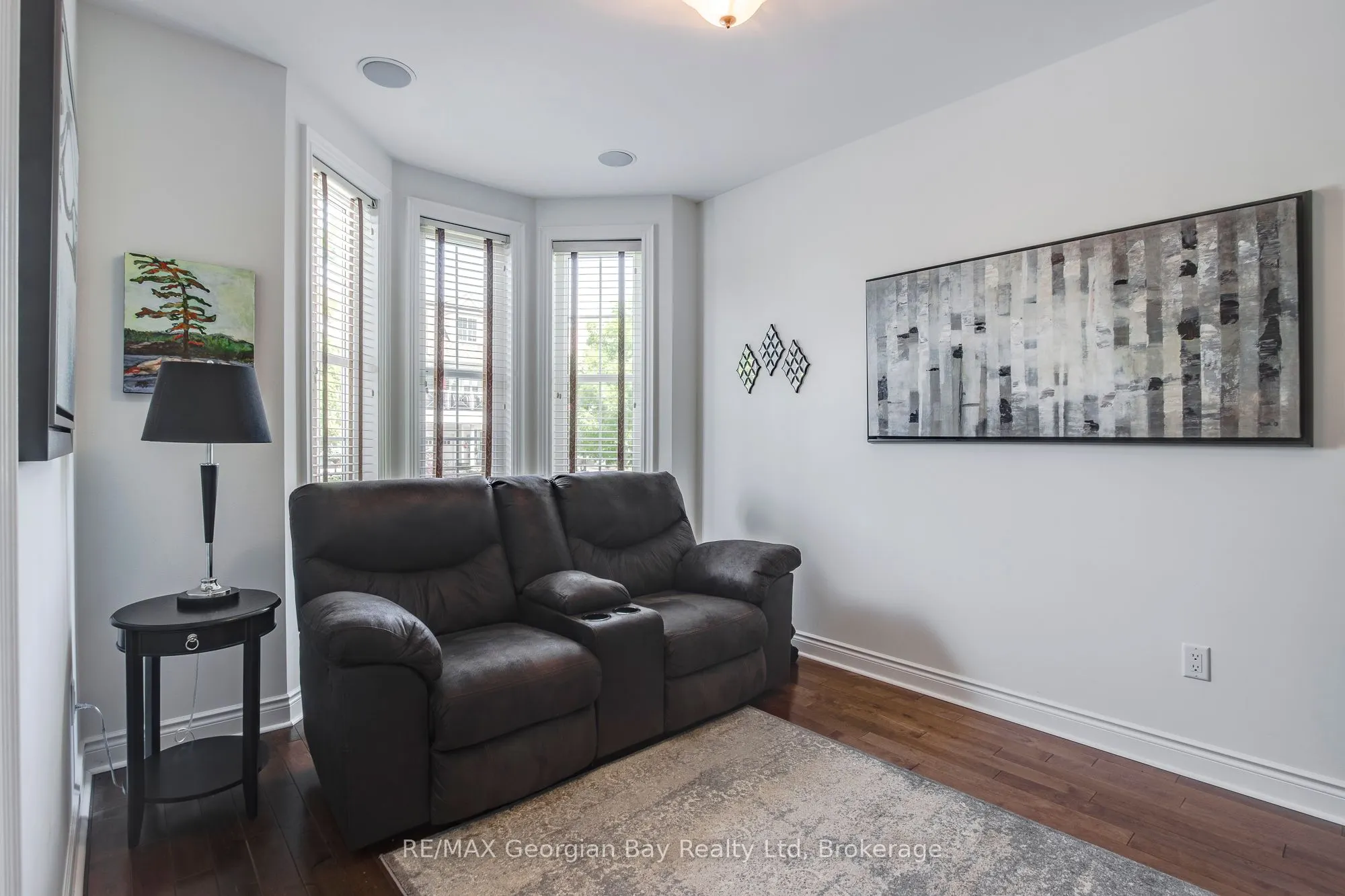144 Wycliffe Cove