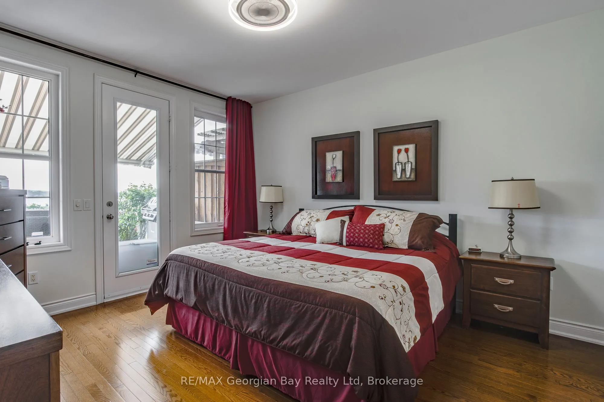 144 Wycliffe Cove