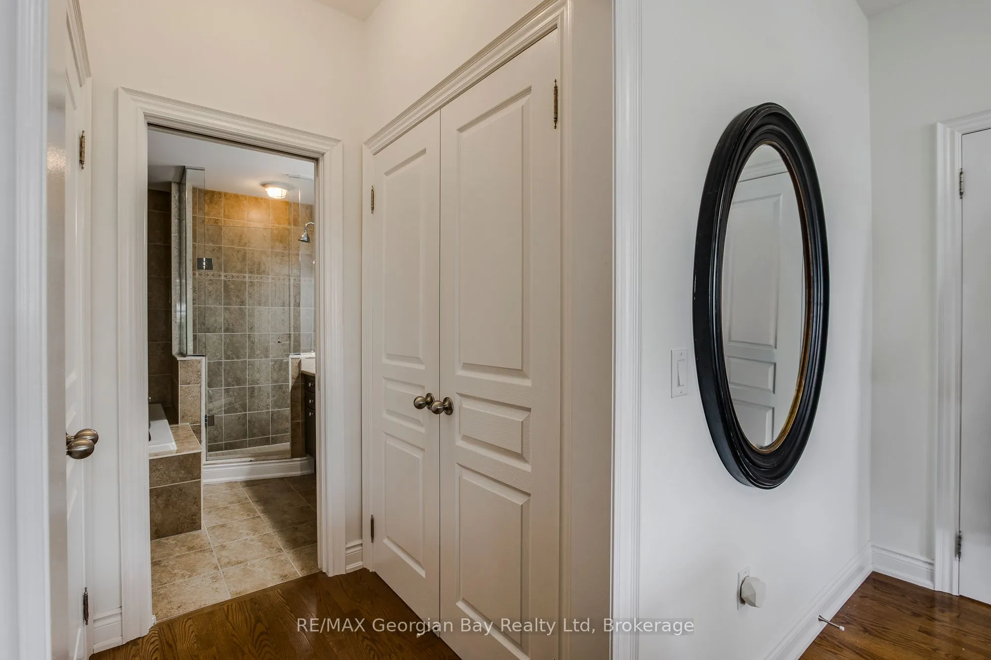 144 Wycliffe Cove