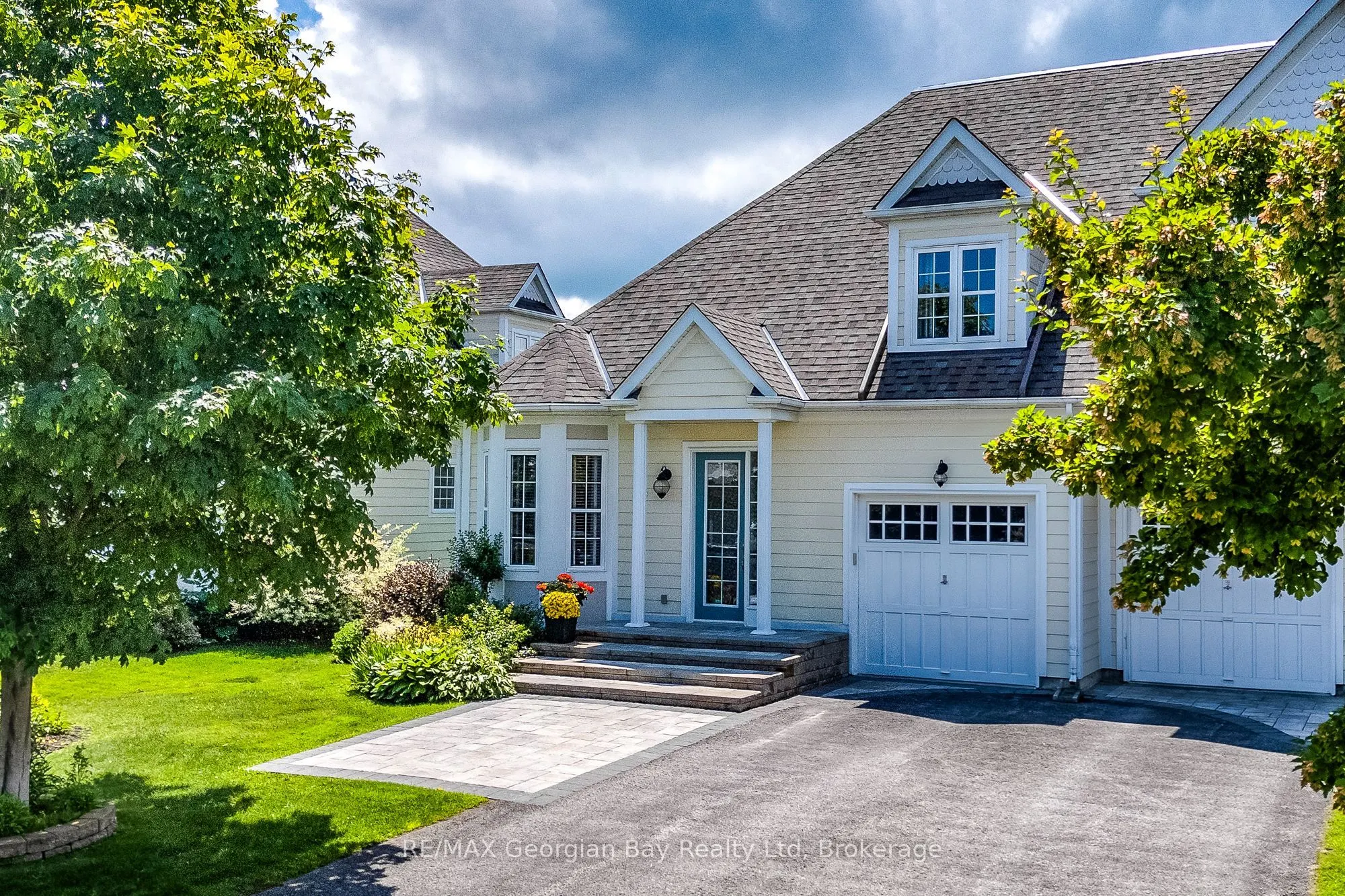 144 Wycliffe Cove