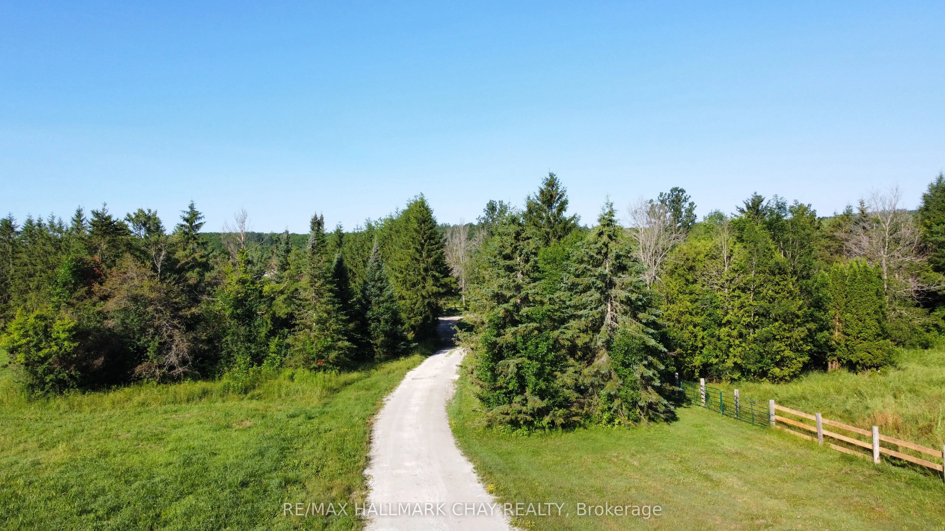 288 Steeles Line
