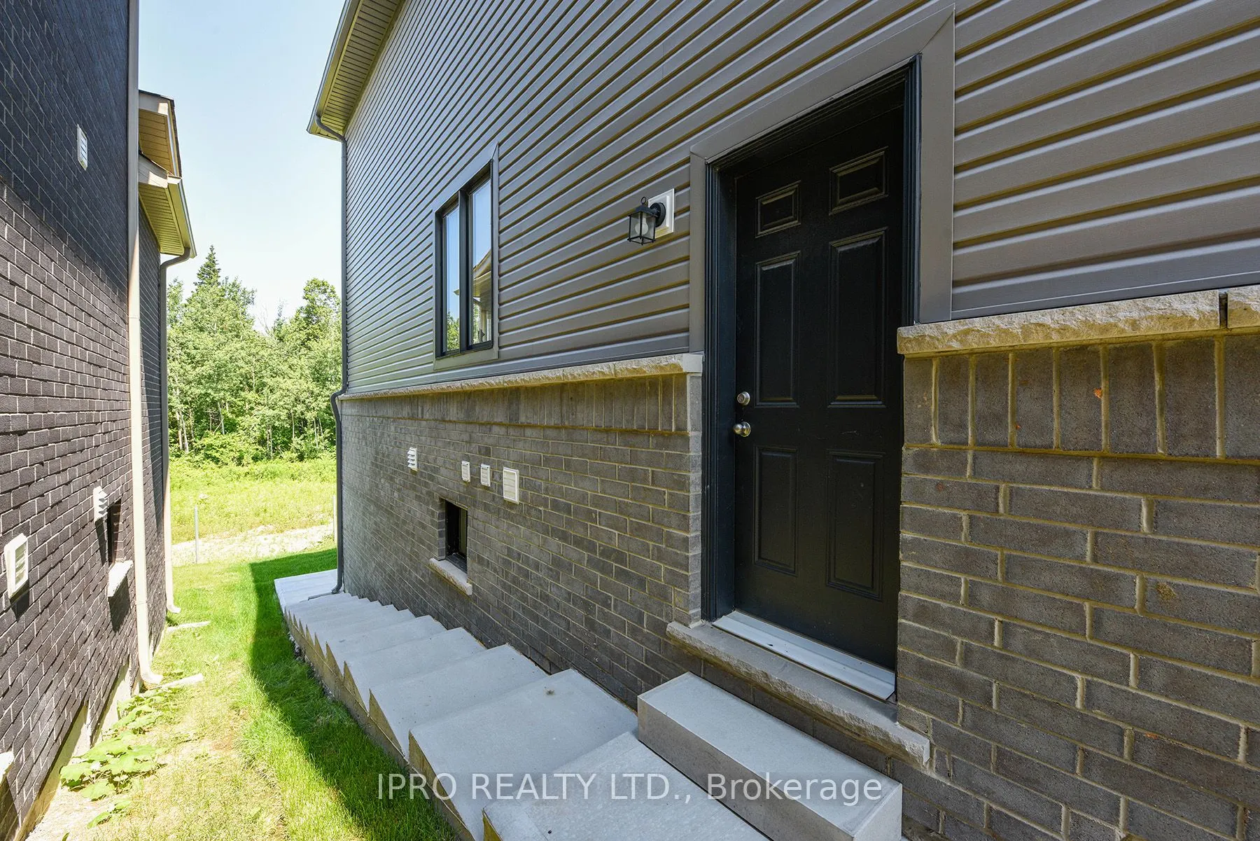 114 Thicketwood Avenue