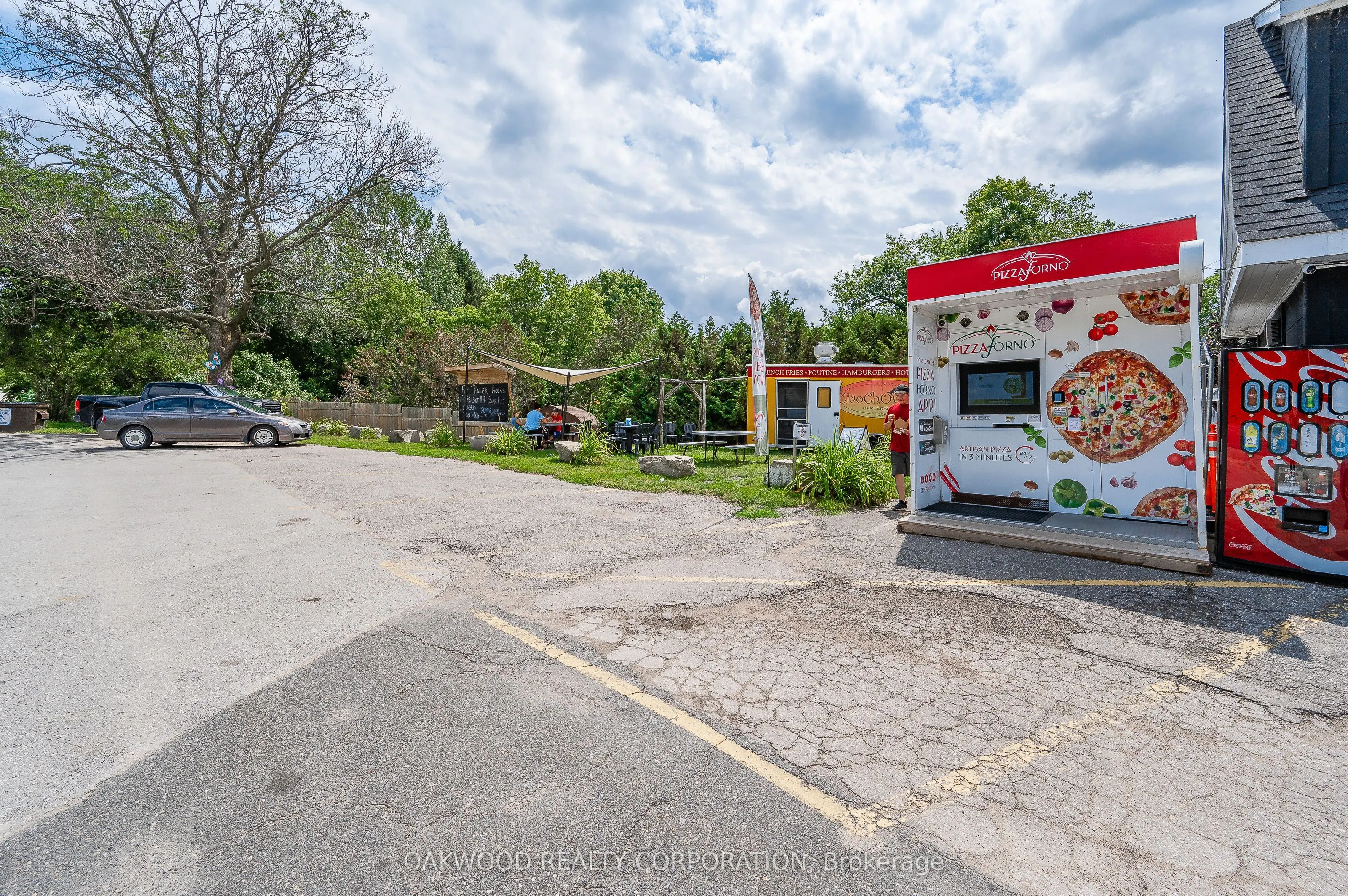8626 HIGHWAY 12 W