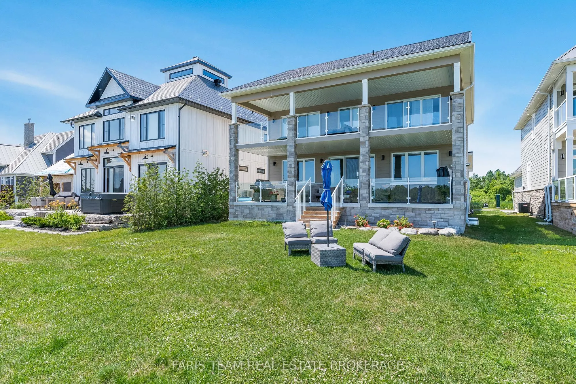 7 Dock Lane