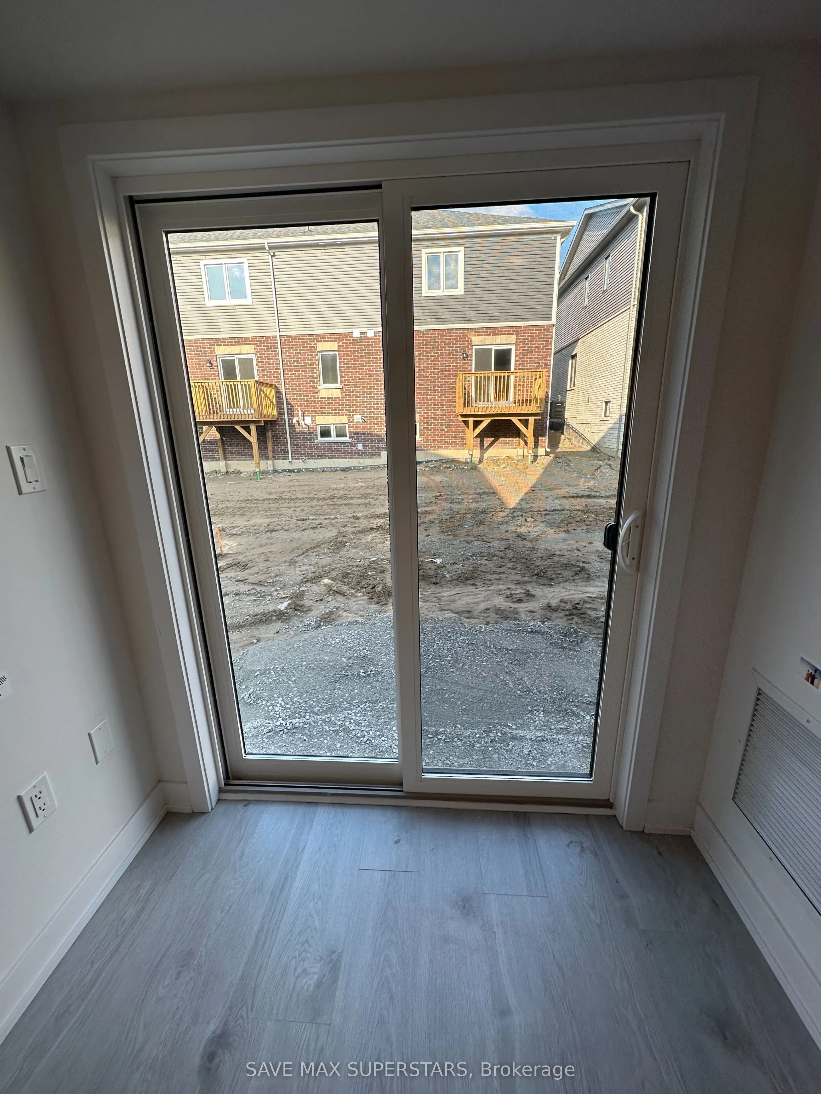 14 WAGON Lane, #1