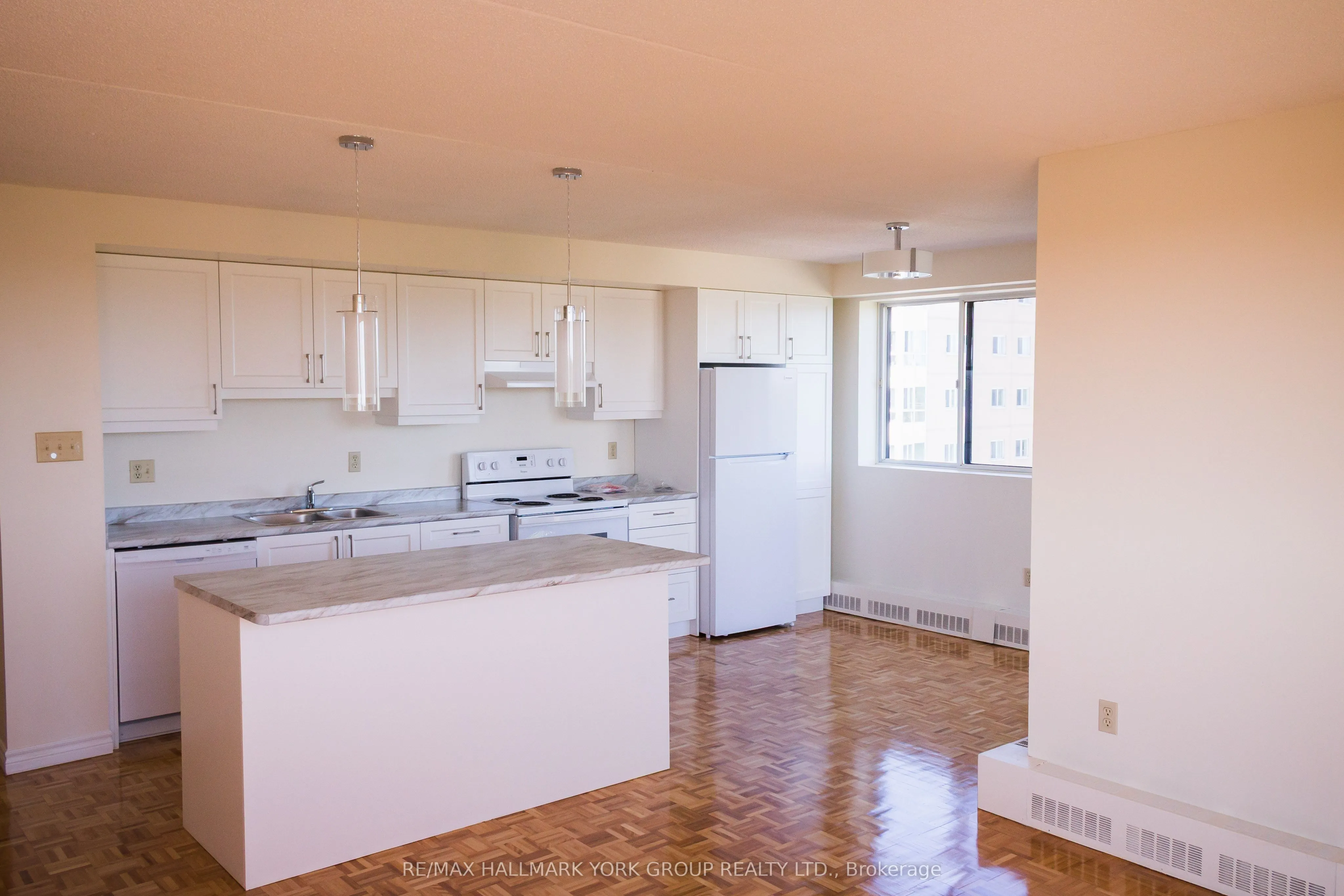 262 Rose Street, #501