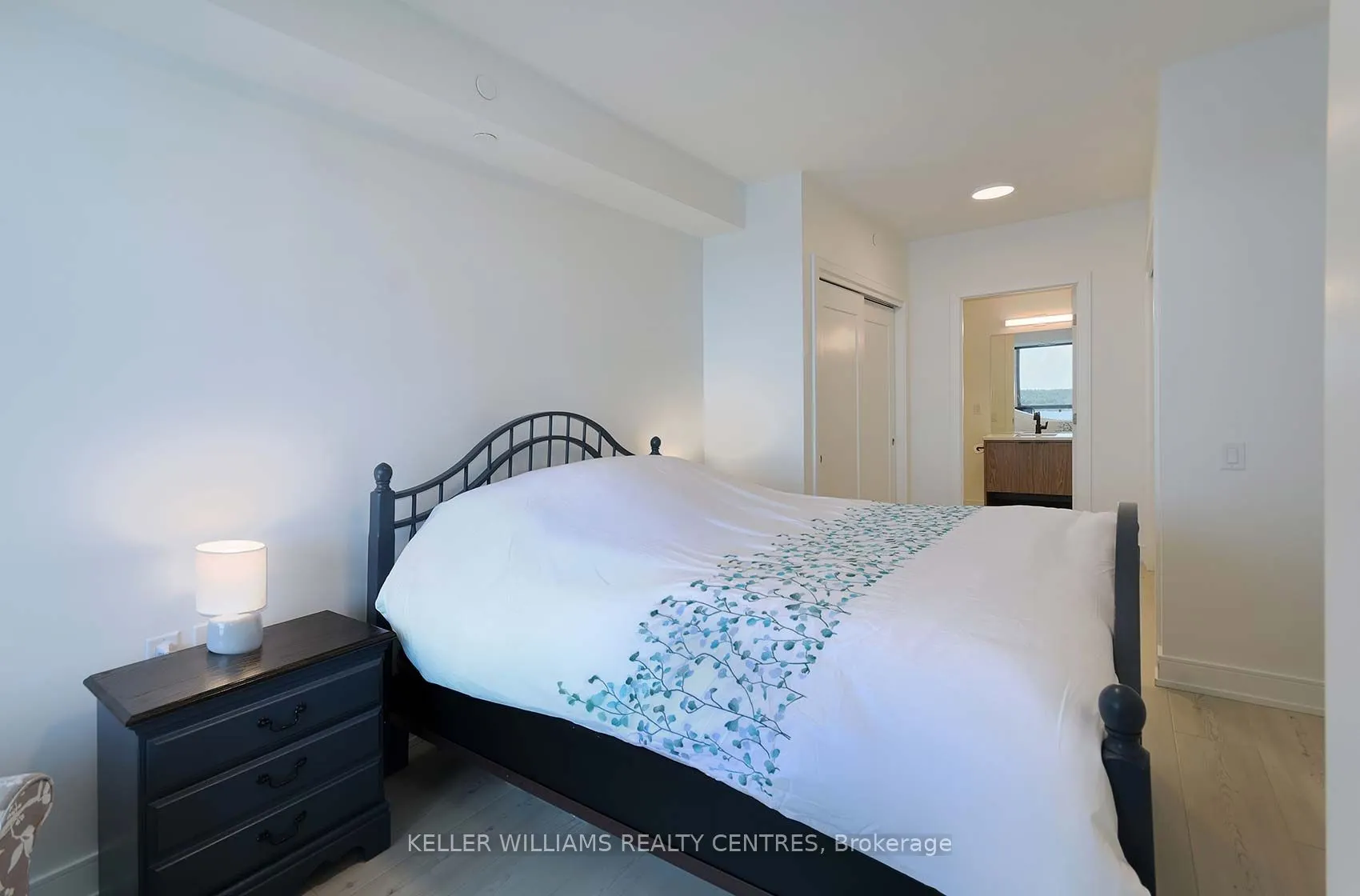 185 Dunlop Street E, #602