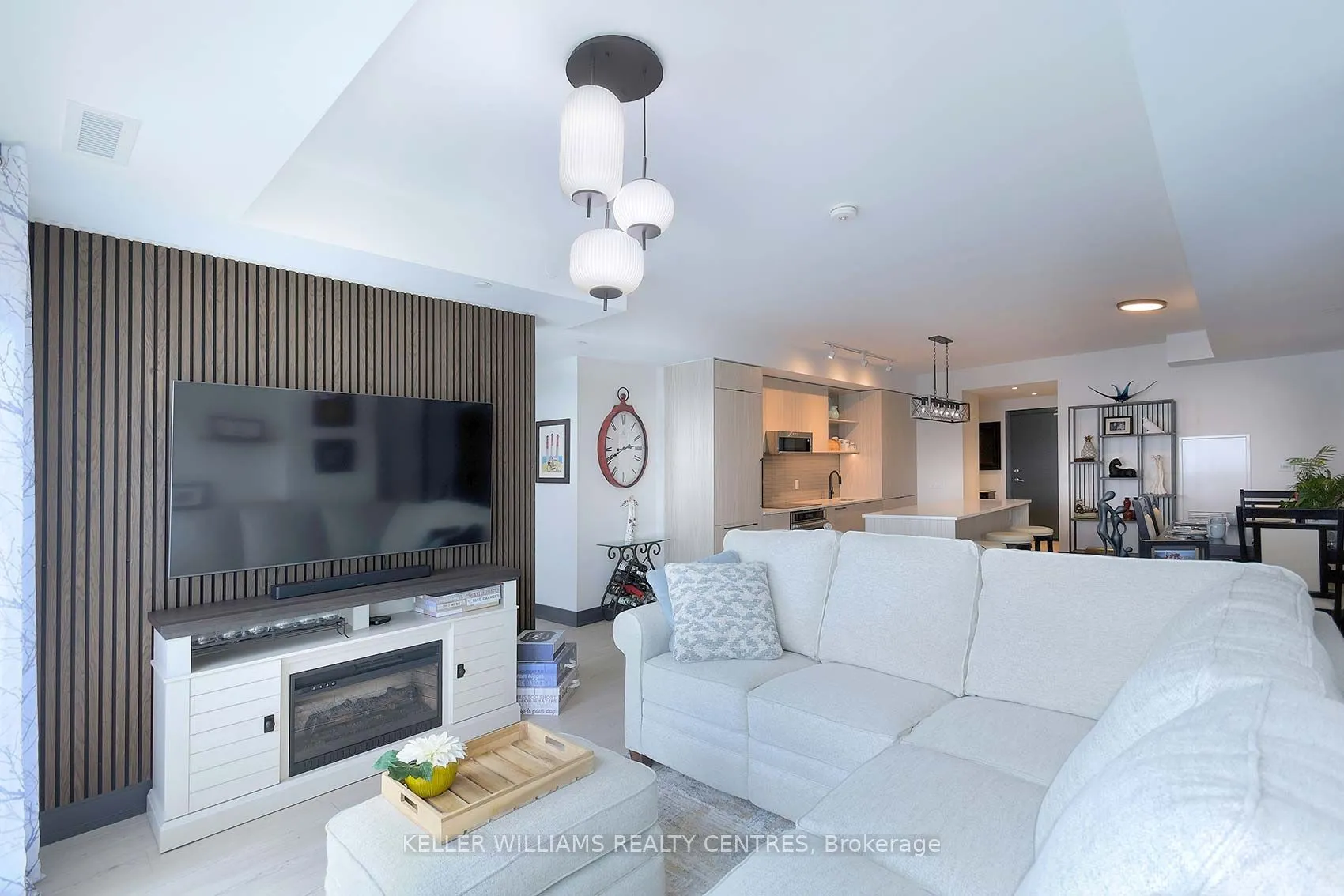 185 Dunlop Street E, #602