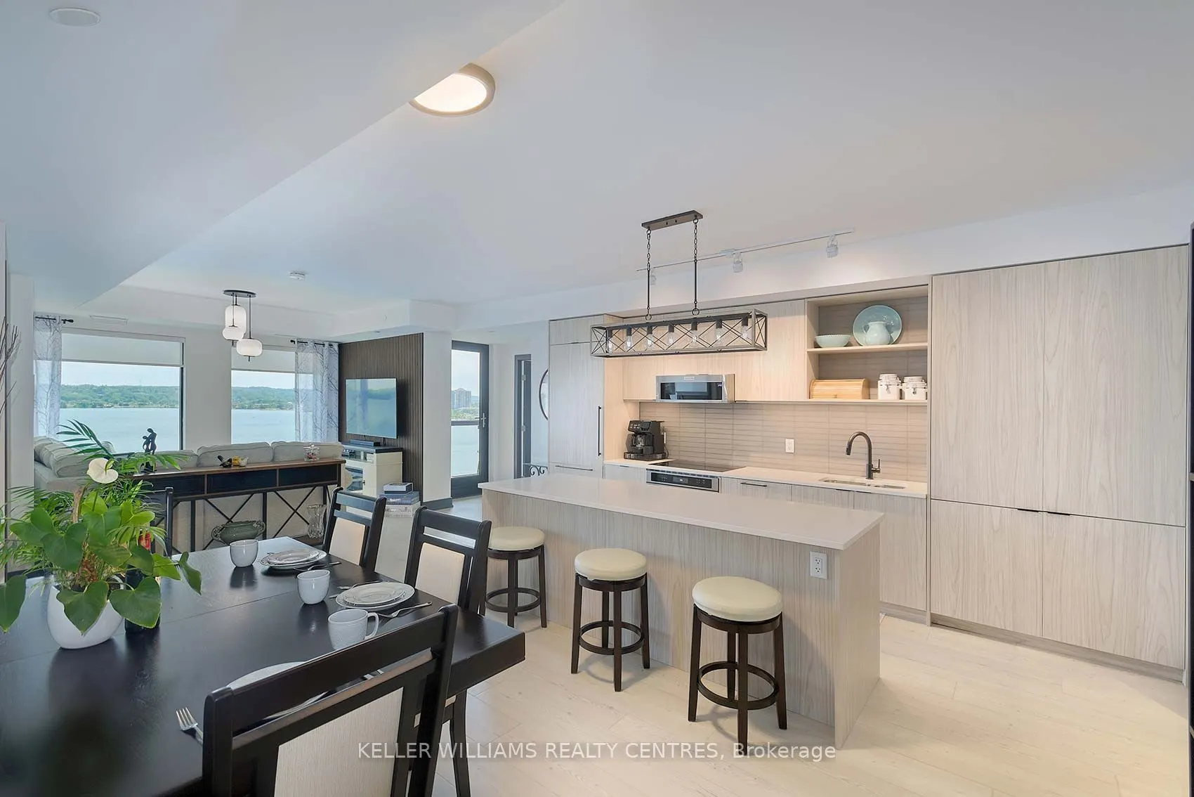 185 Dunlop Street E, #602