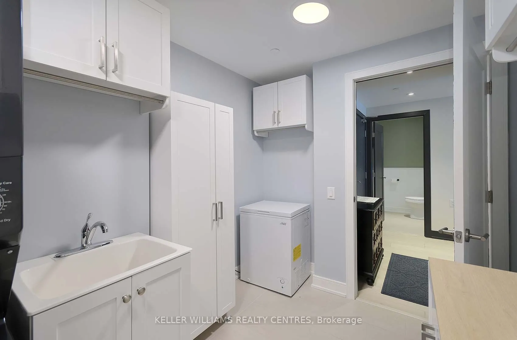 185 Dunlop Street E, #602