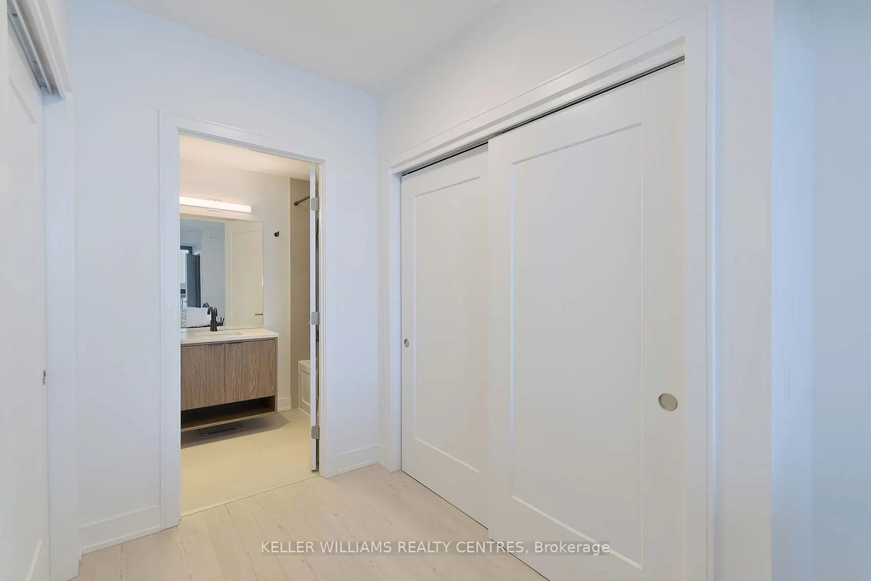 185 Dunlop Street E, #602