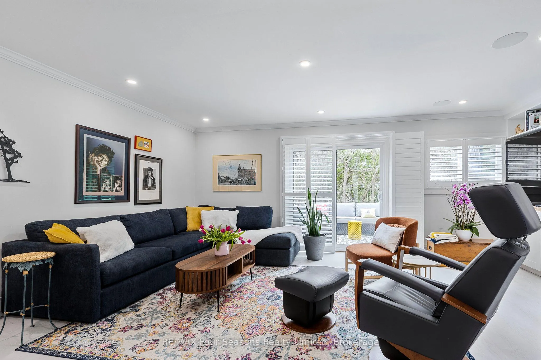 113 Escarpment Crescent, #13