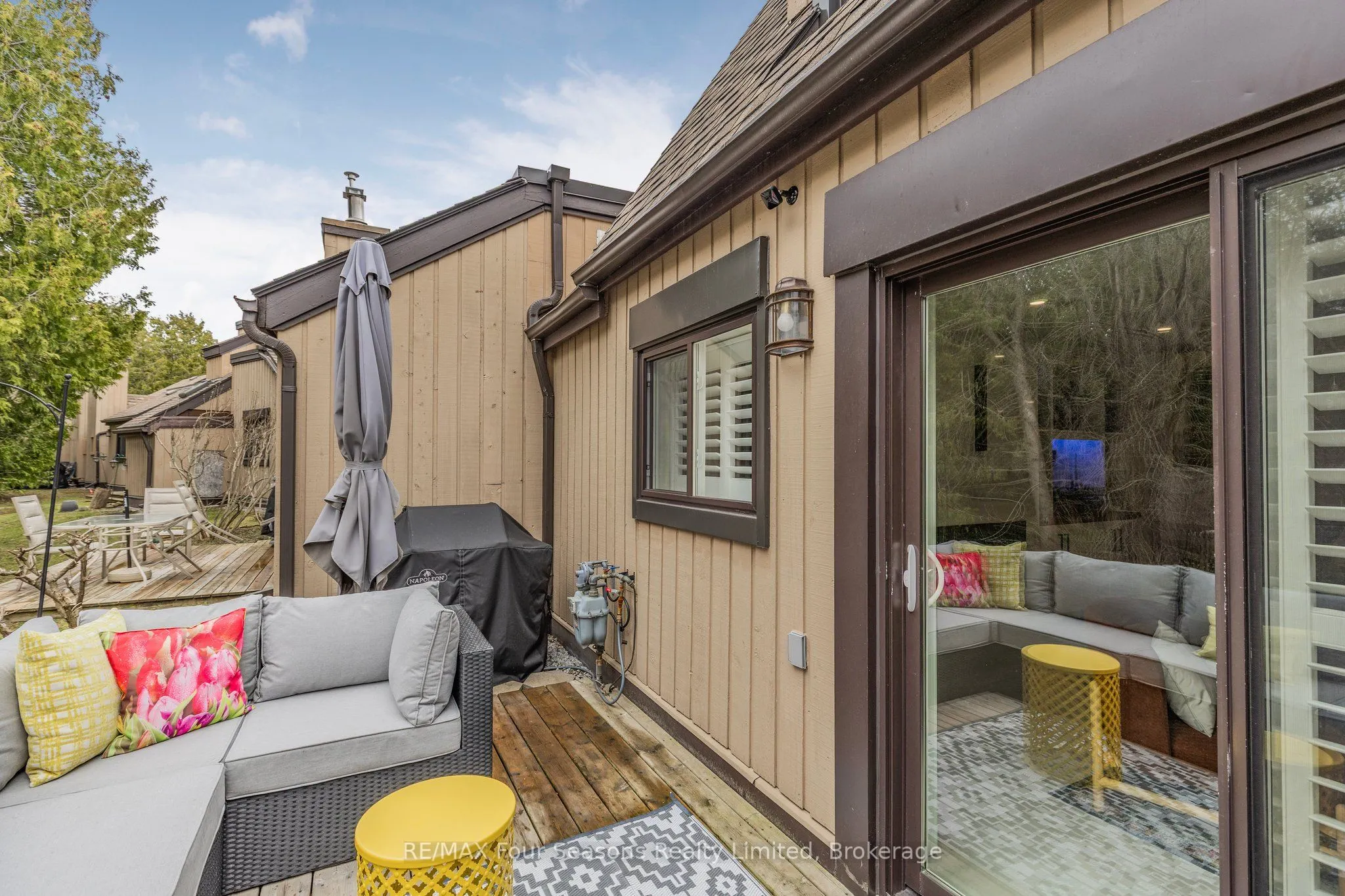 113 Escarpment Crescent, #13
