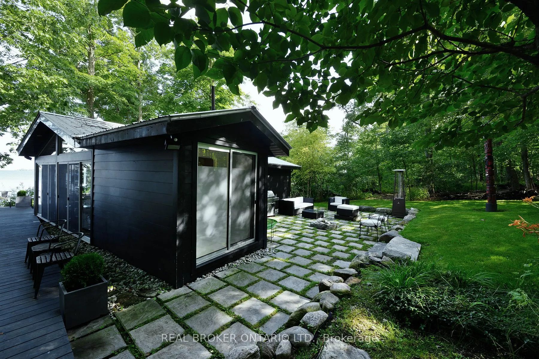 45 Ivy Lane