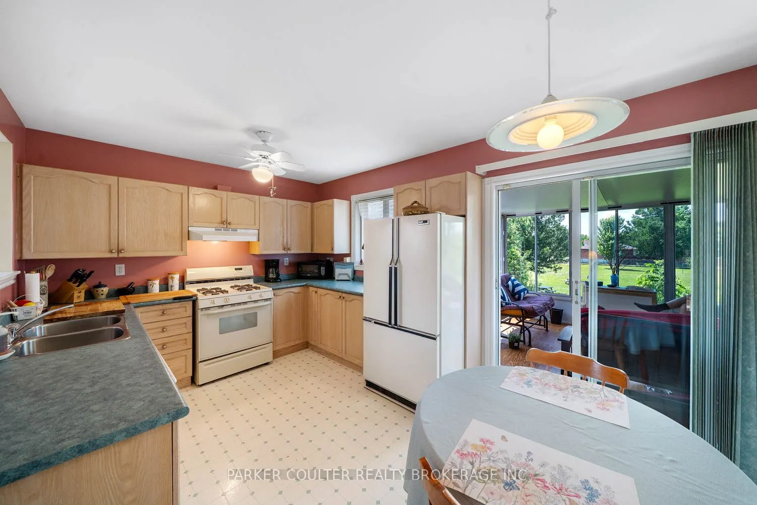 32 Ritchie Crescent