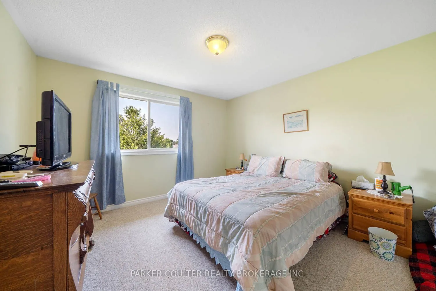 32 Ritchie Crescent