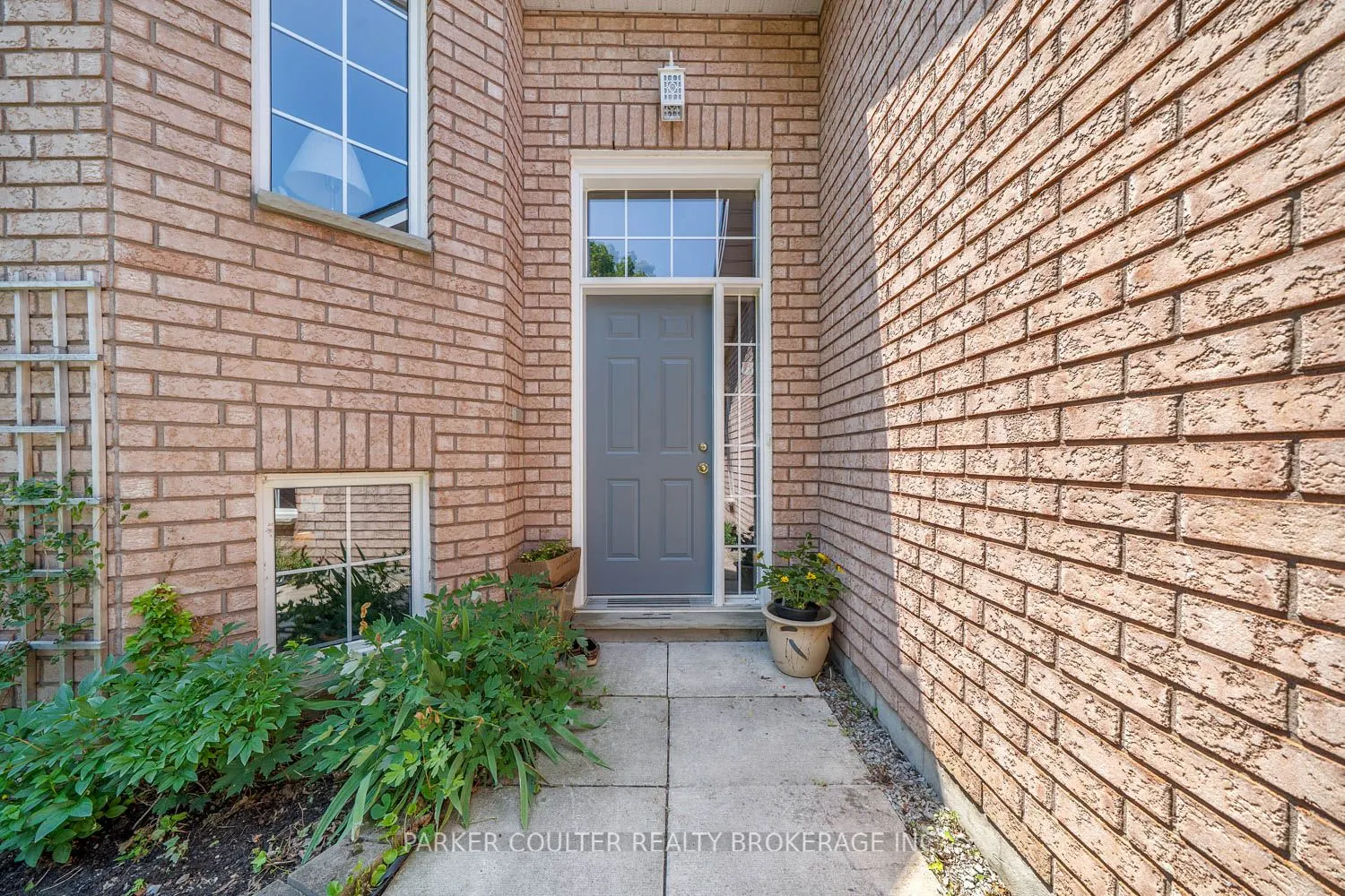 32 Ritchie Crescent