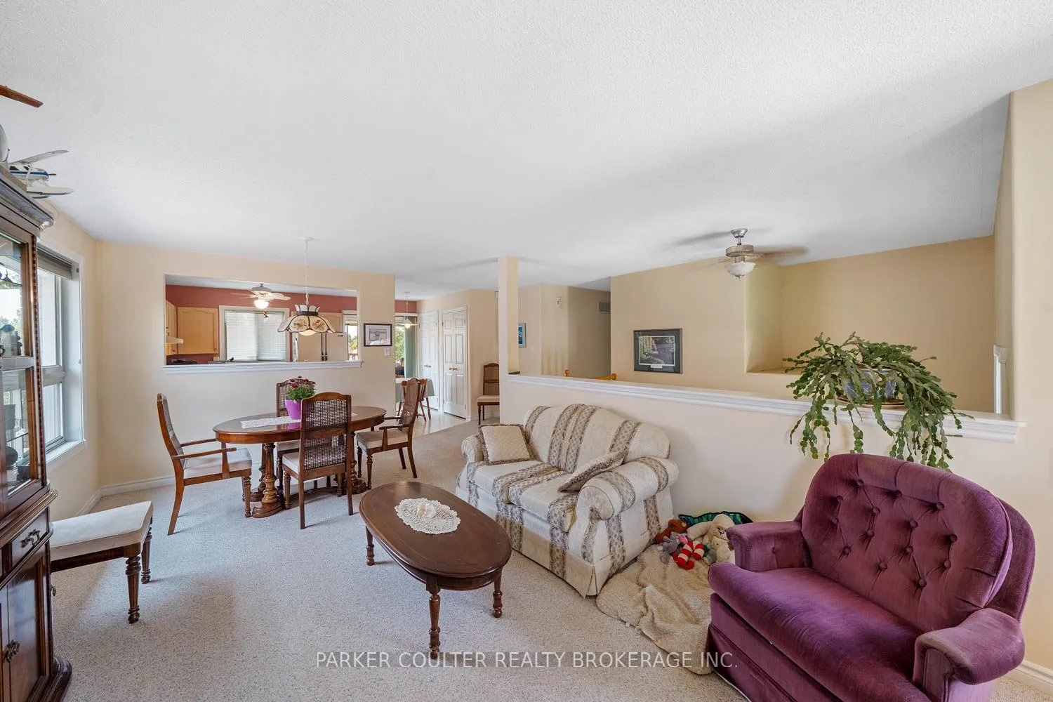 32 Ritchie Crescent