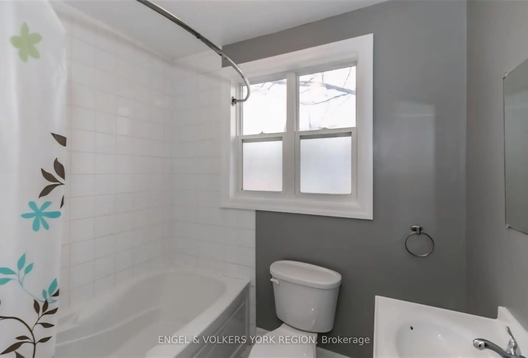 23 Lount Street