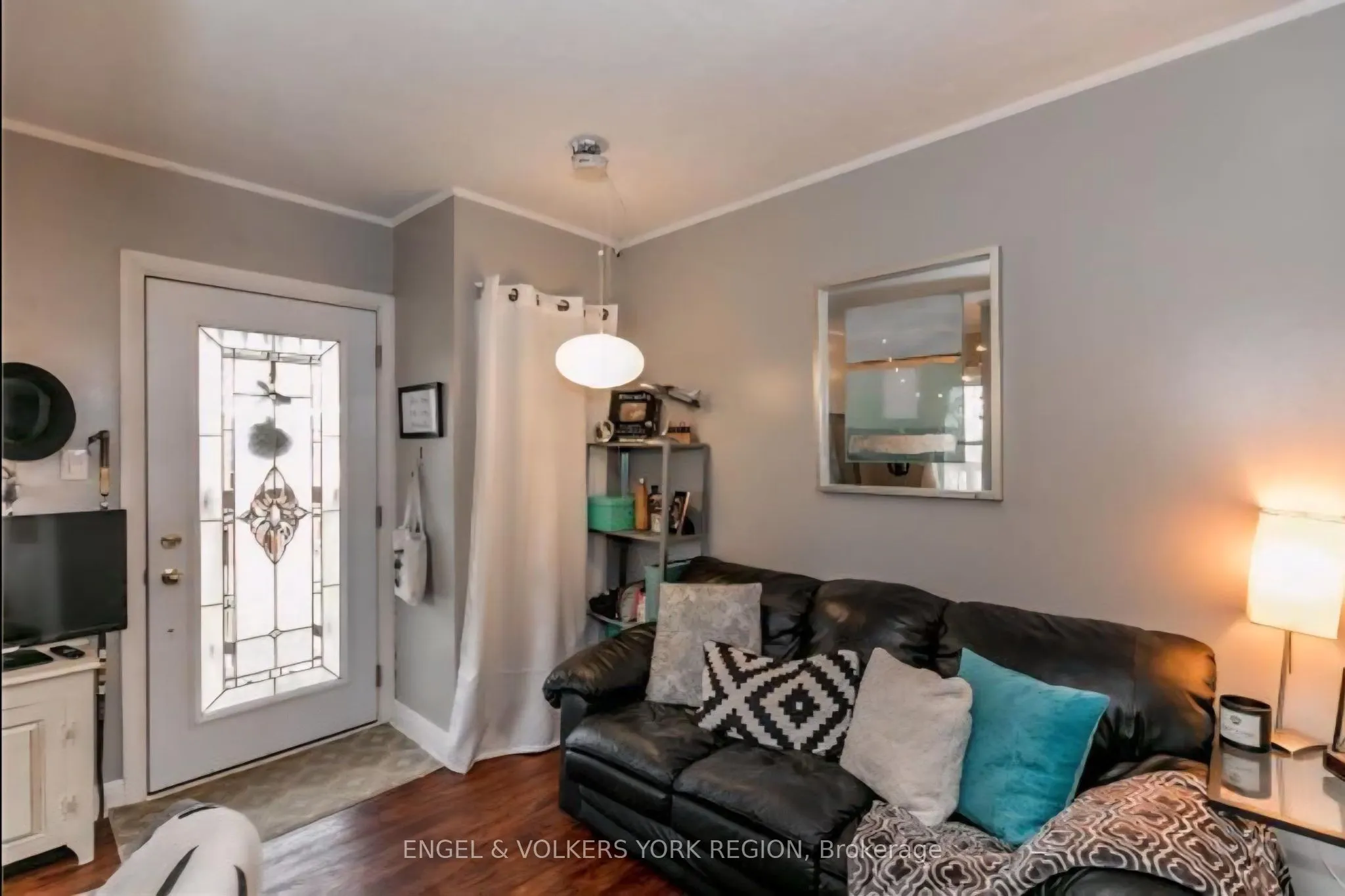 23 Lount Street