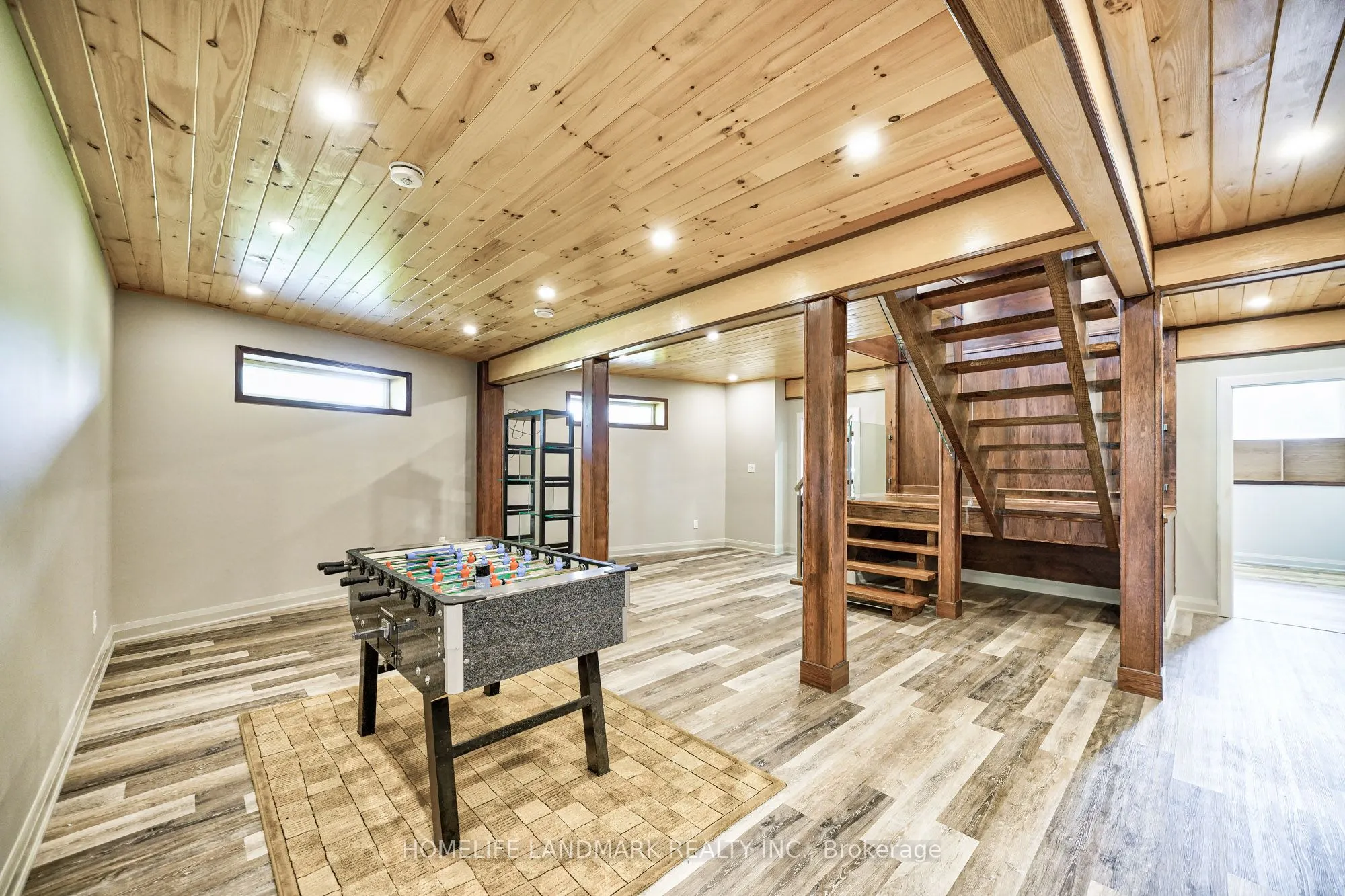 350 CONCESSION 7 Road E