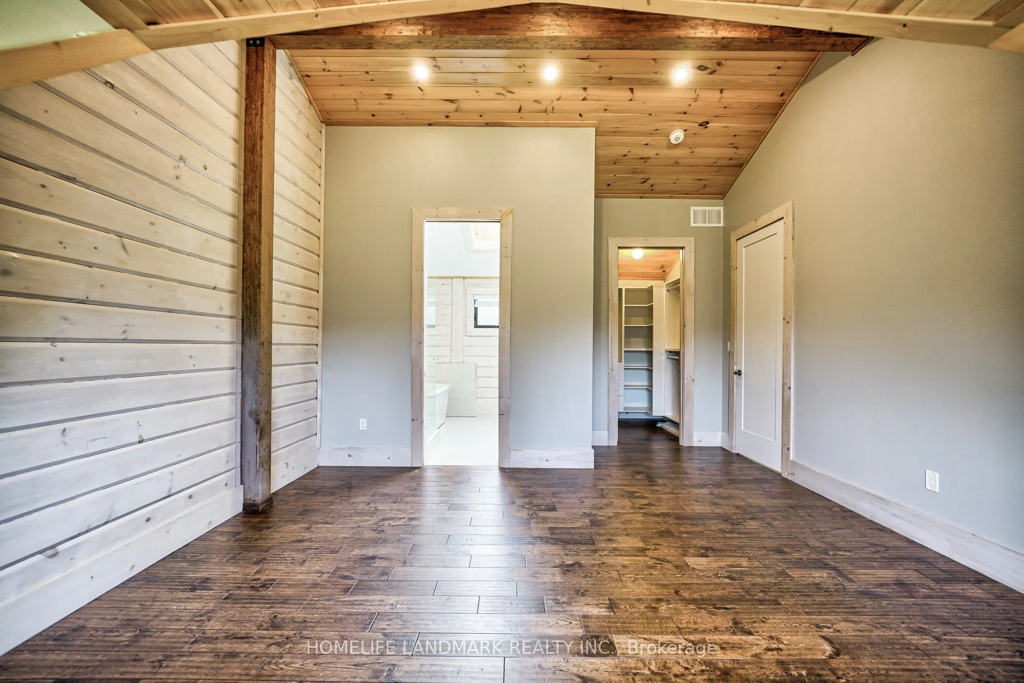 350 CONCESSION 7 Road E