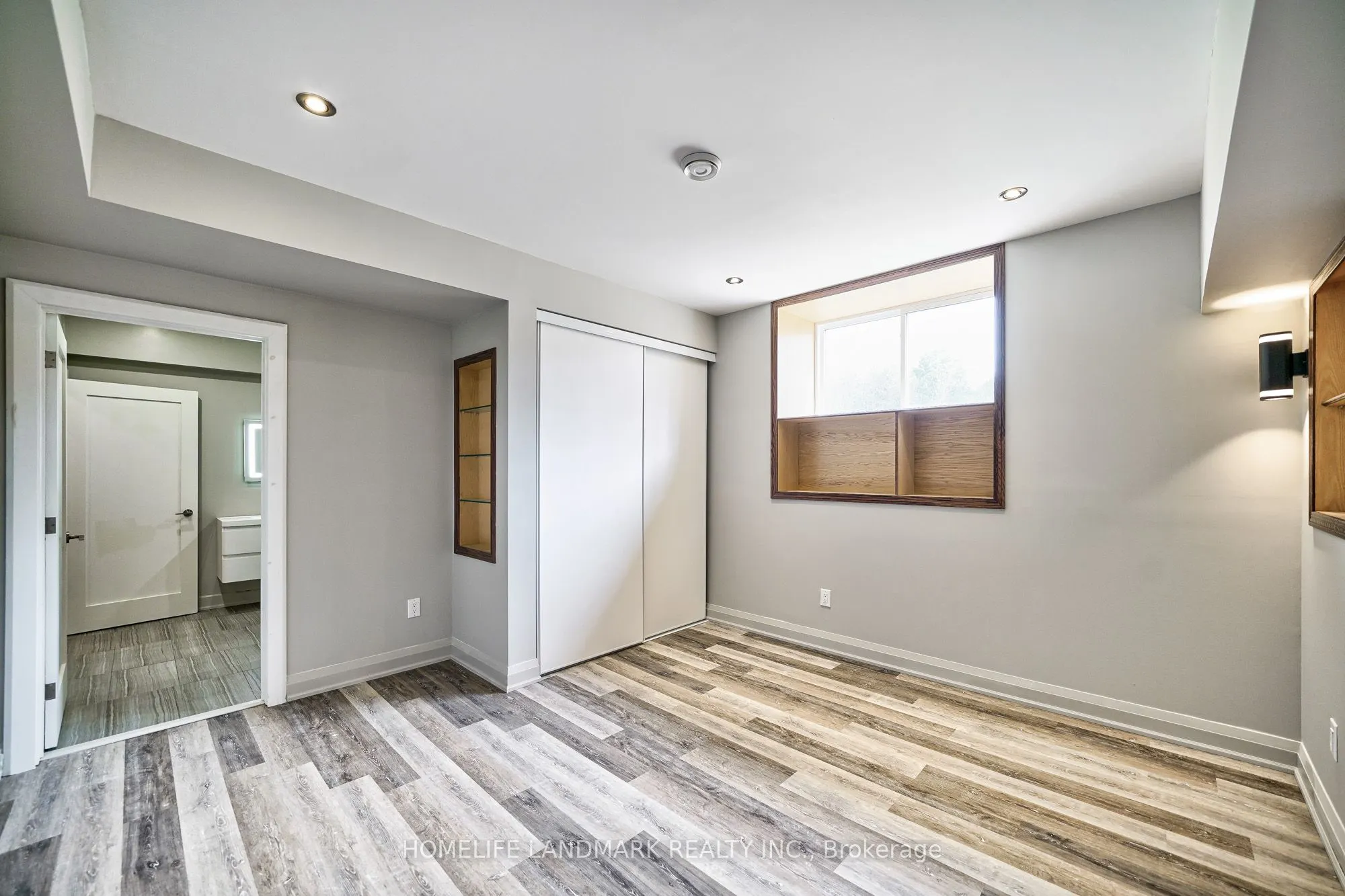 350 CONCESSION 7 Road E