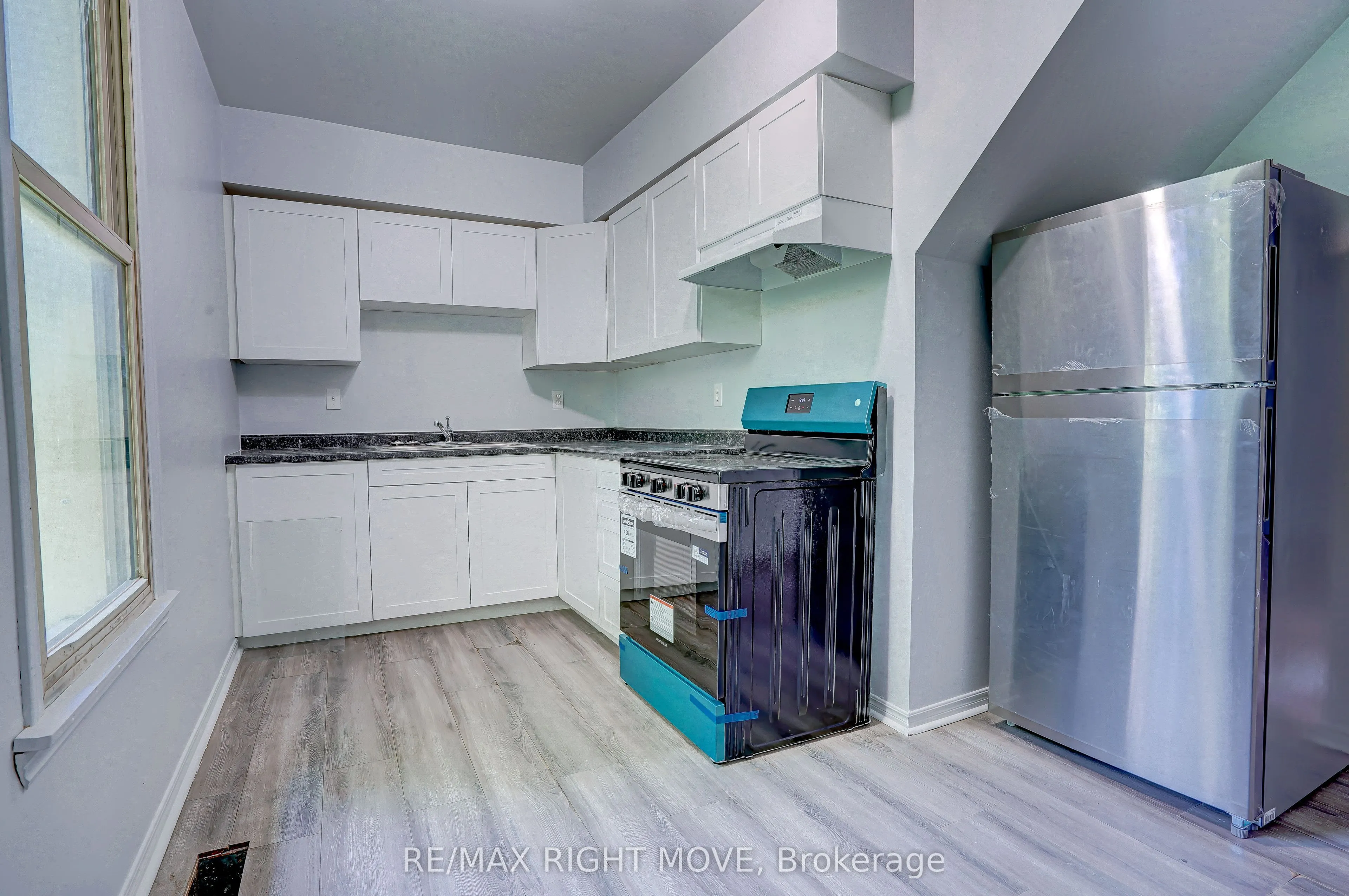 104 Nottawasaga Street