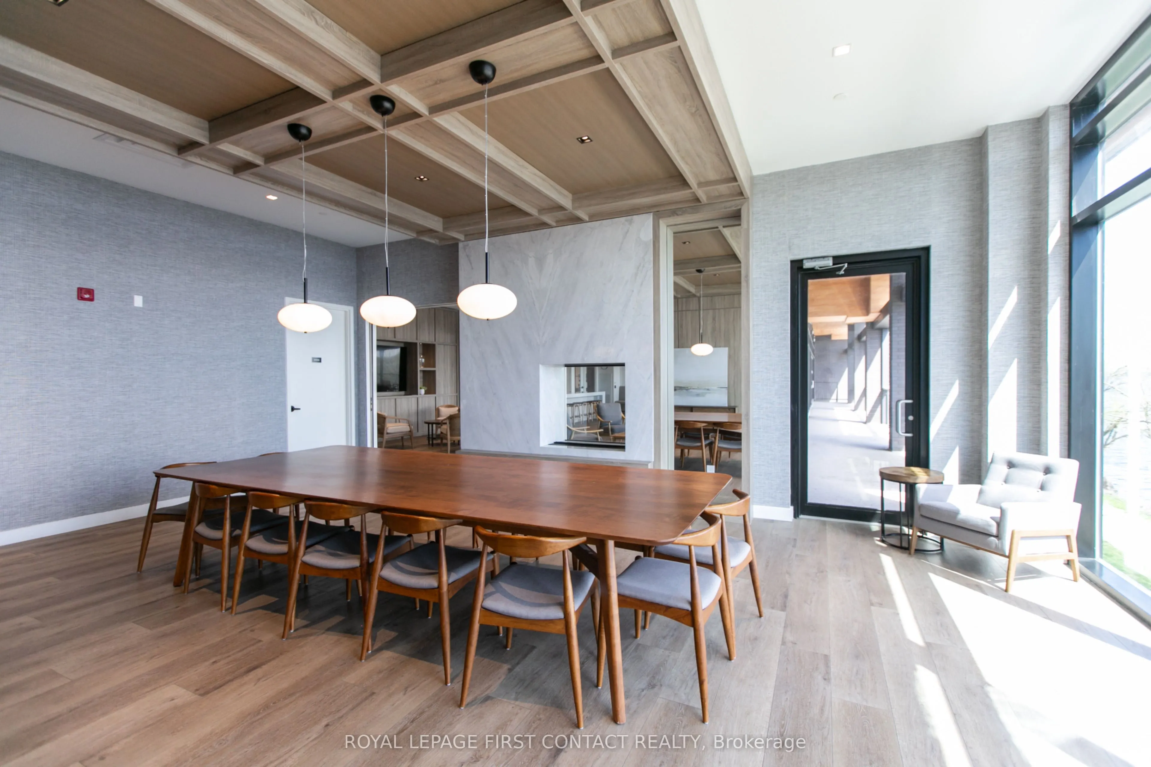 185 Dunlop Street E, #421