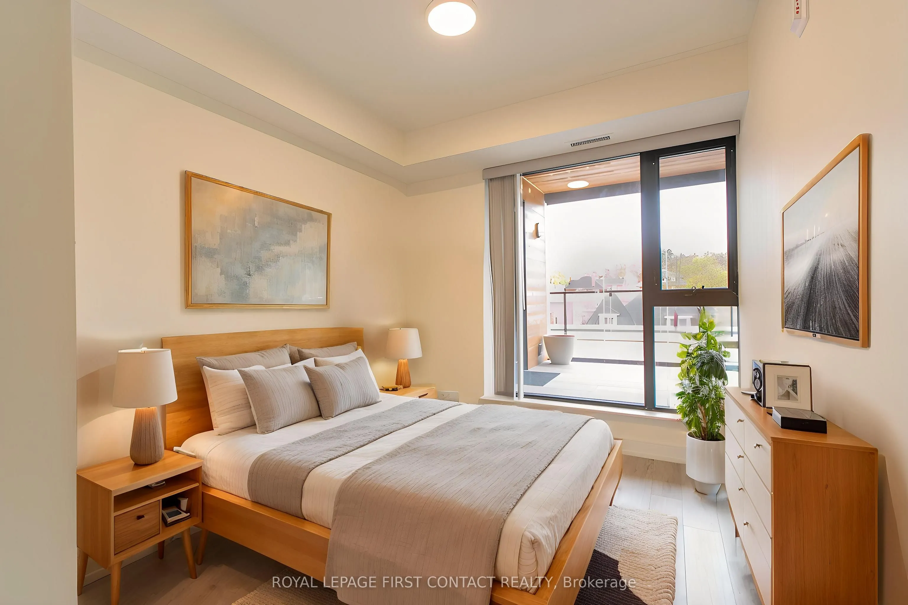 185 Dunlop Street E, #421