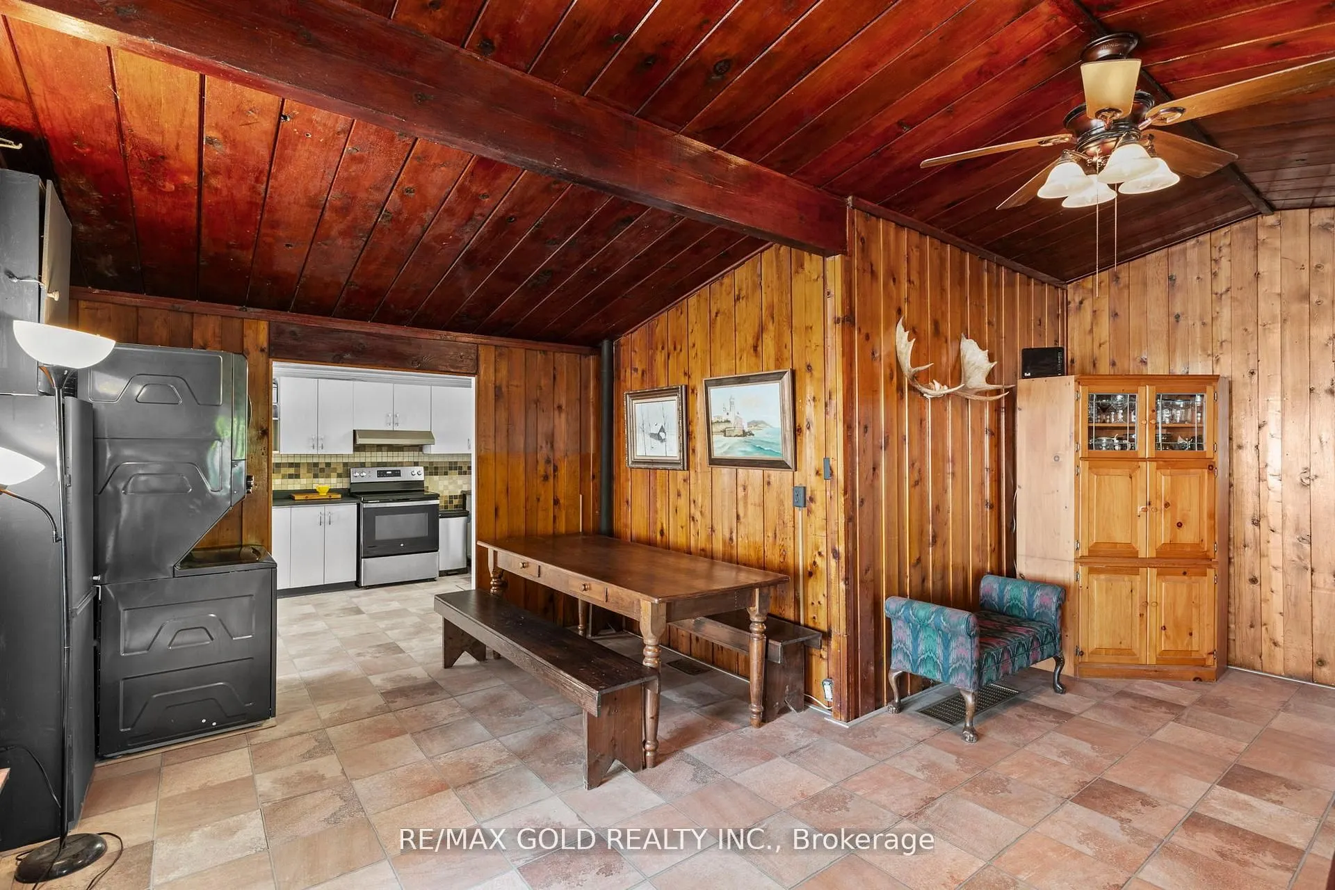 1305 Carol Ann Avenue