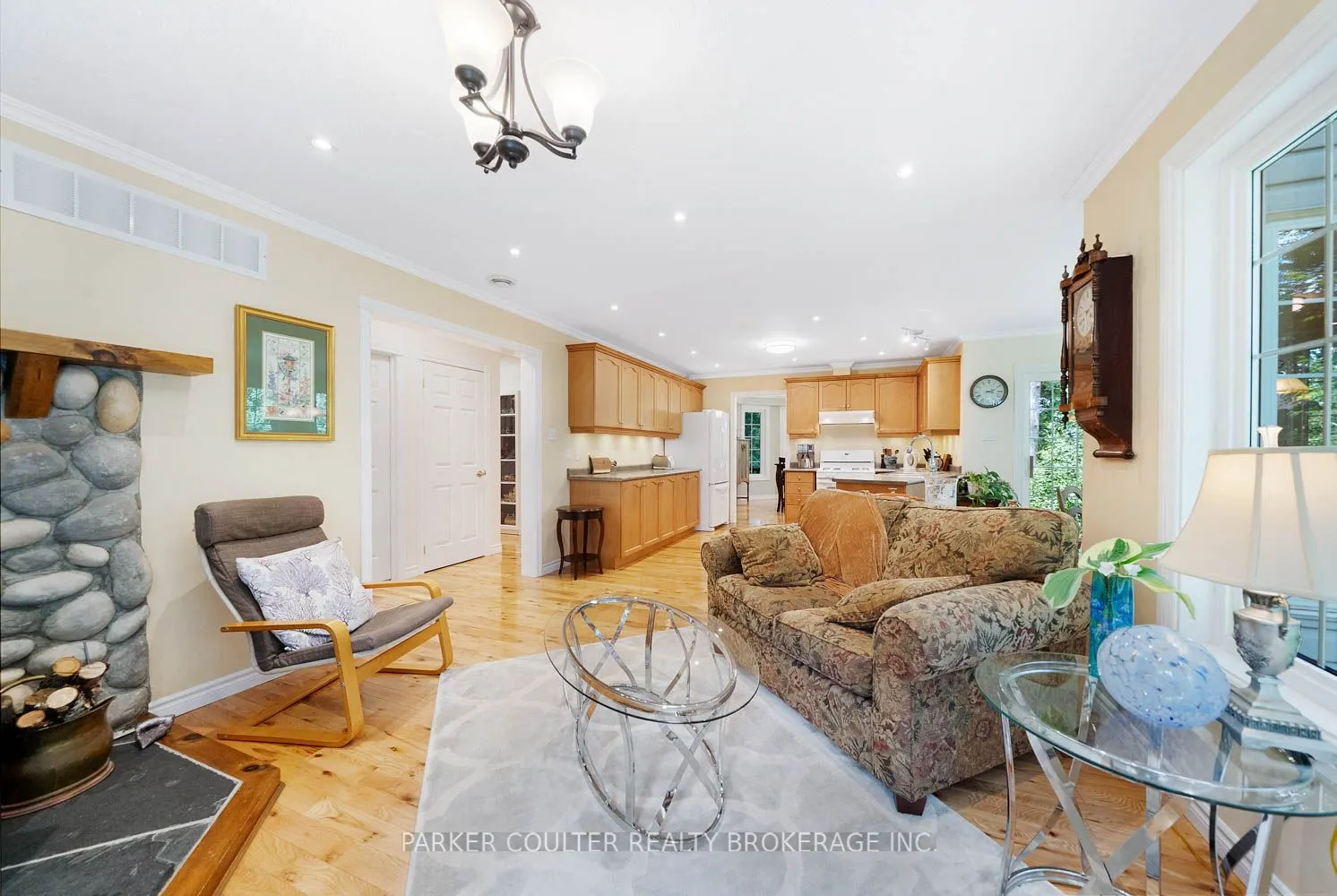 29 Robert Boulevard