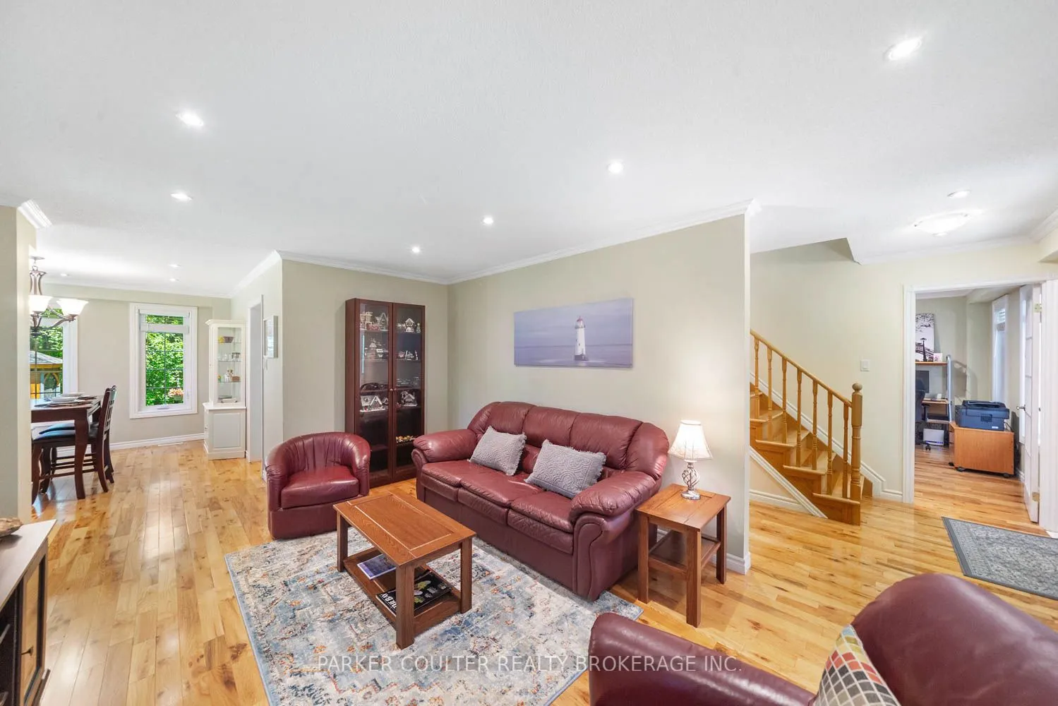 29 Robert Boulevard