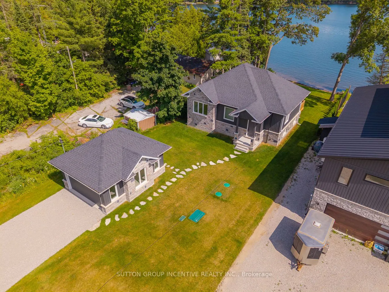3331 Lake St George Boulevard