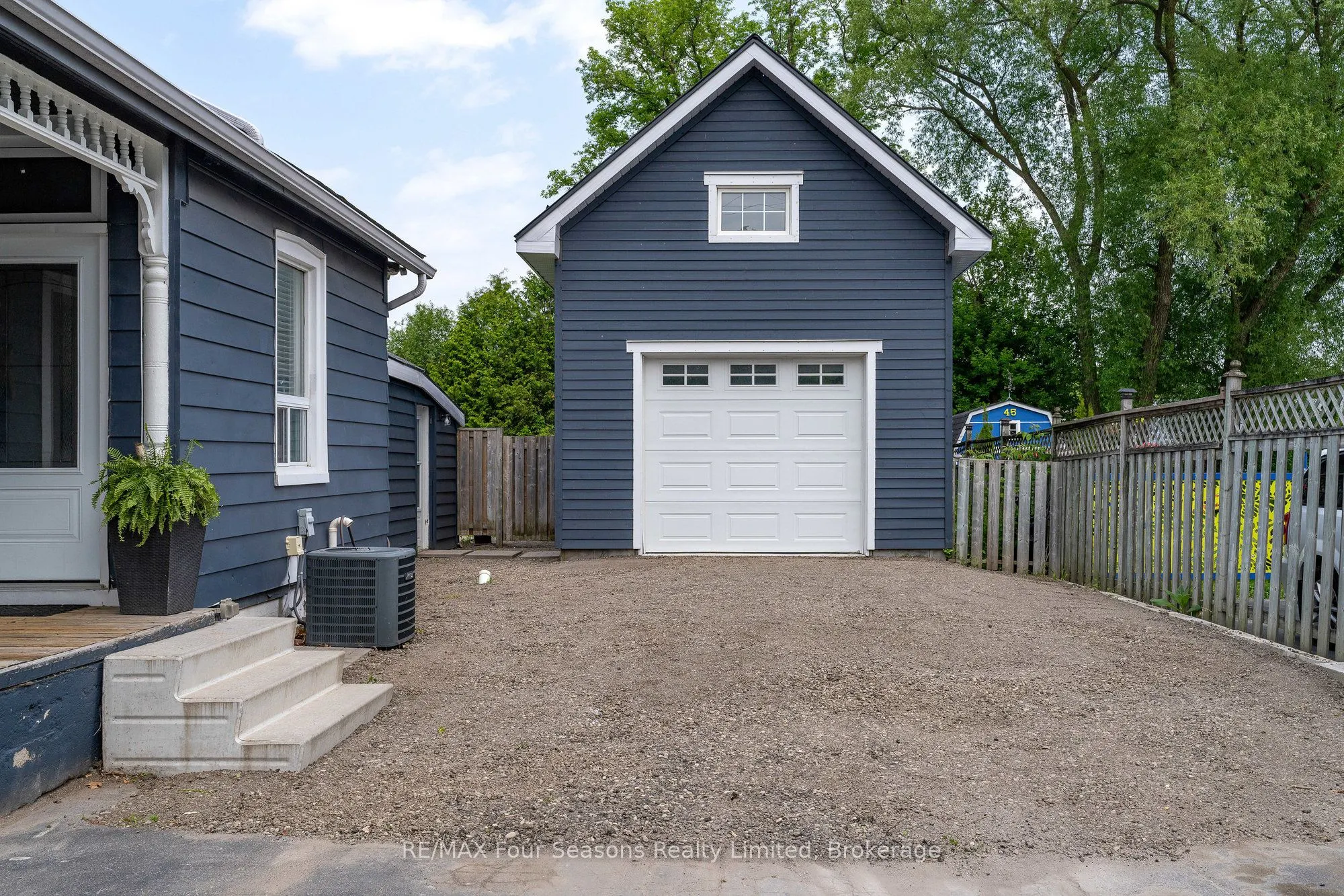 43 Cedar Street
