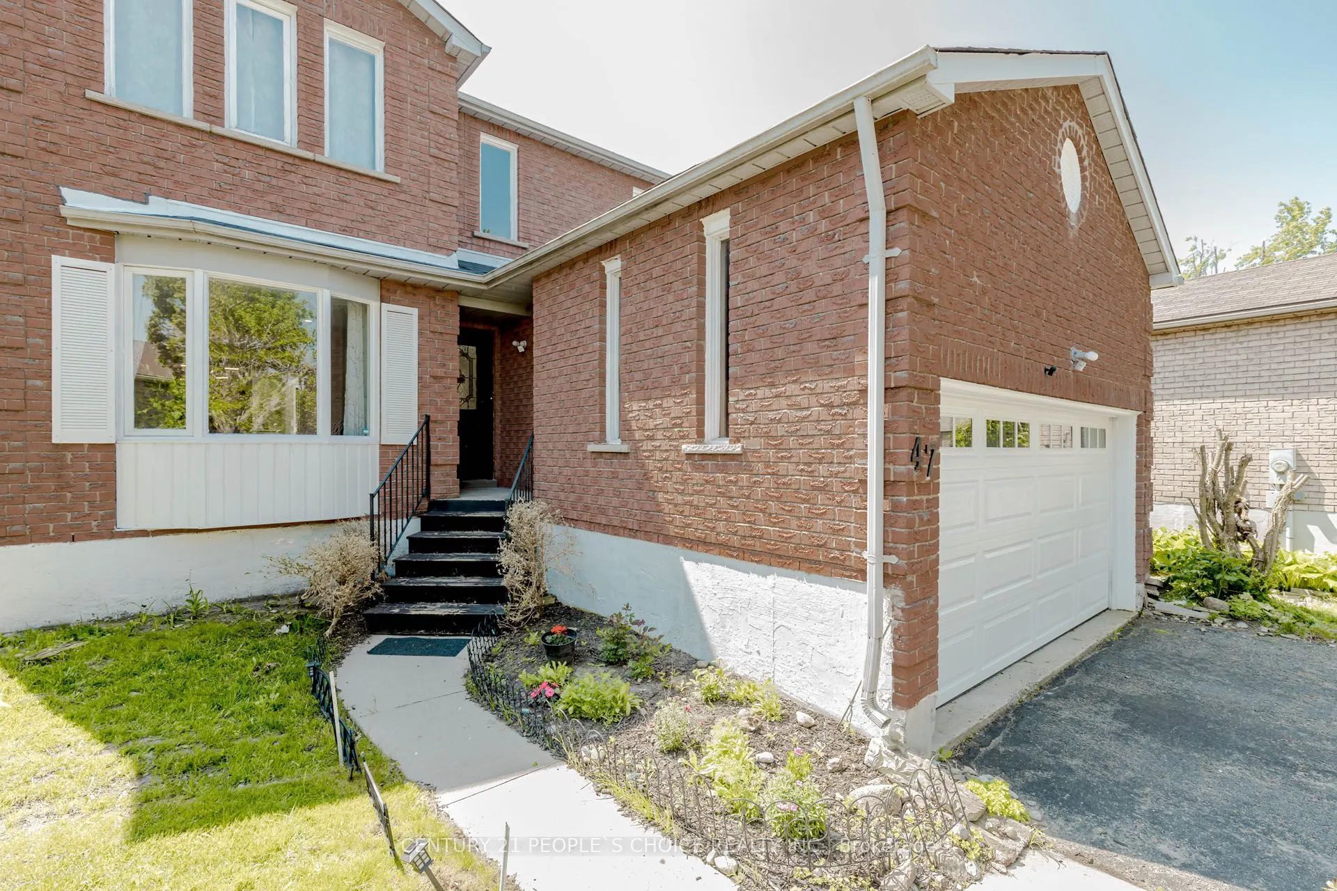 47 Blair Crescent