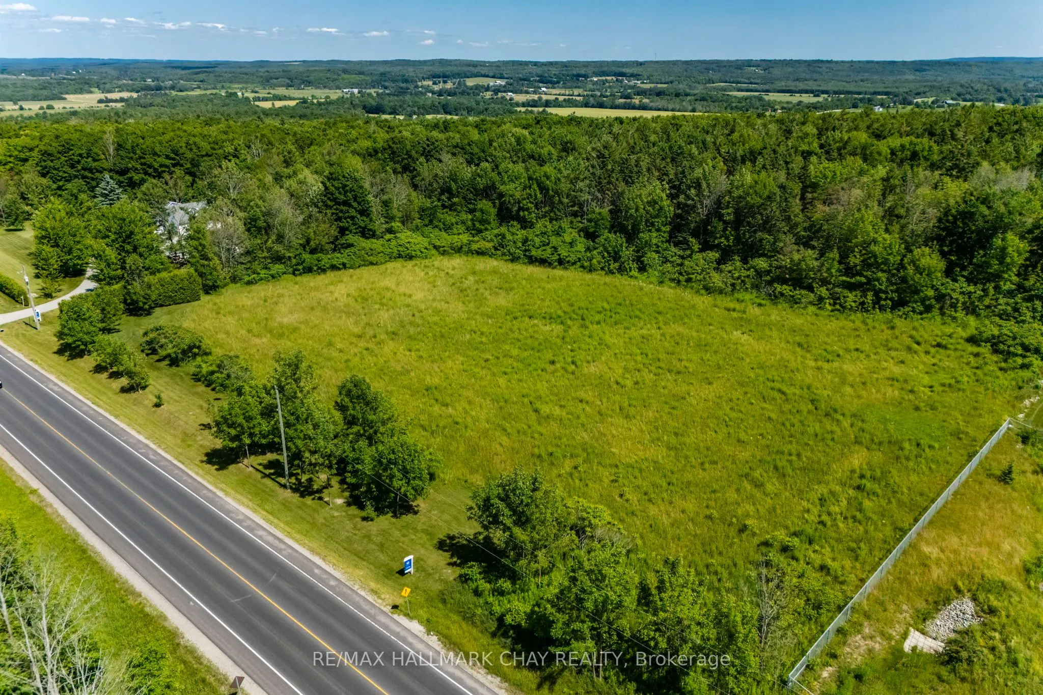 403 Moonstone Road E
