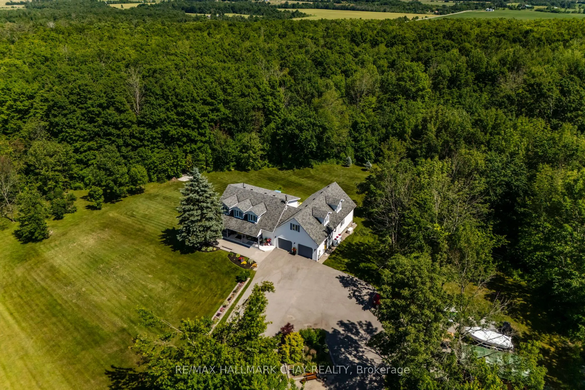 403 Moonstone Road E