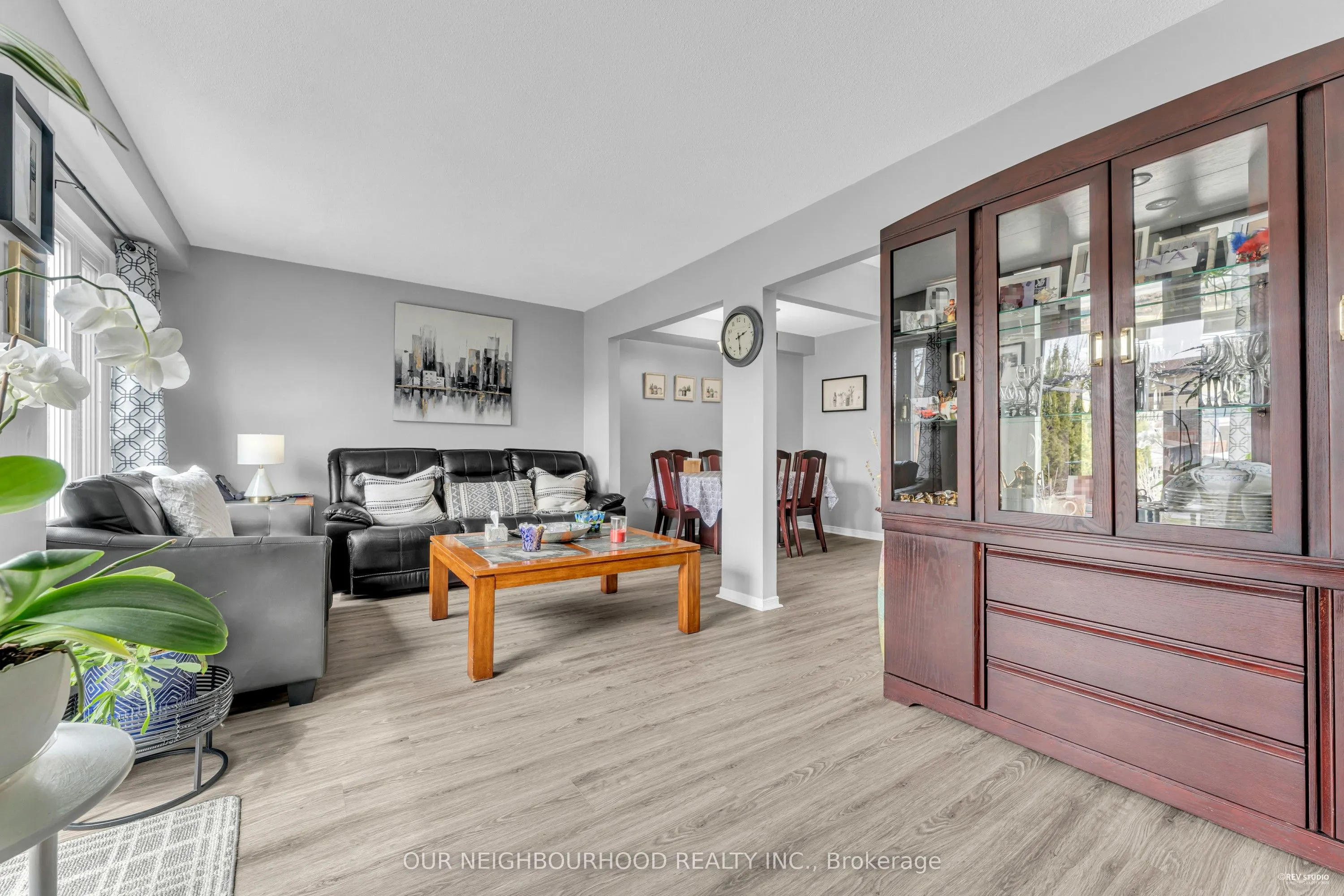 89 Chaucer Crescent