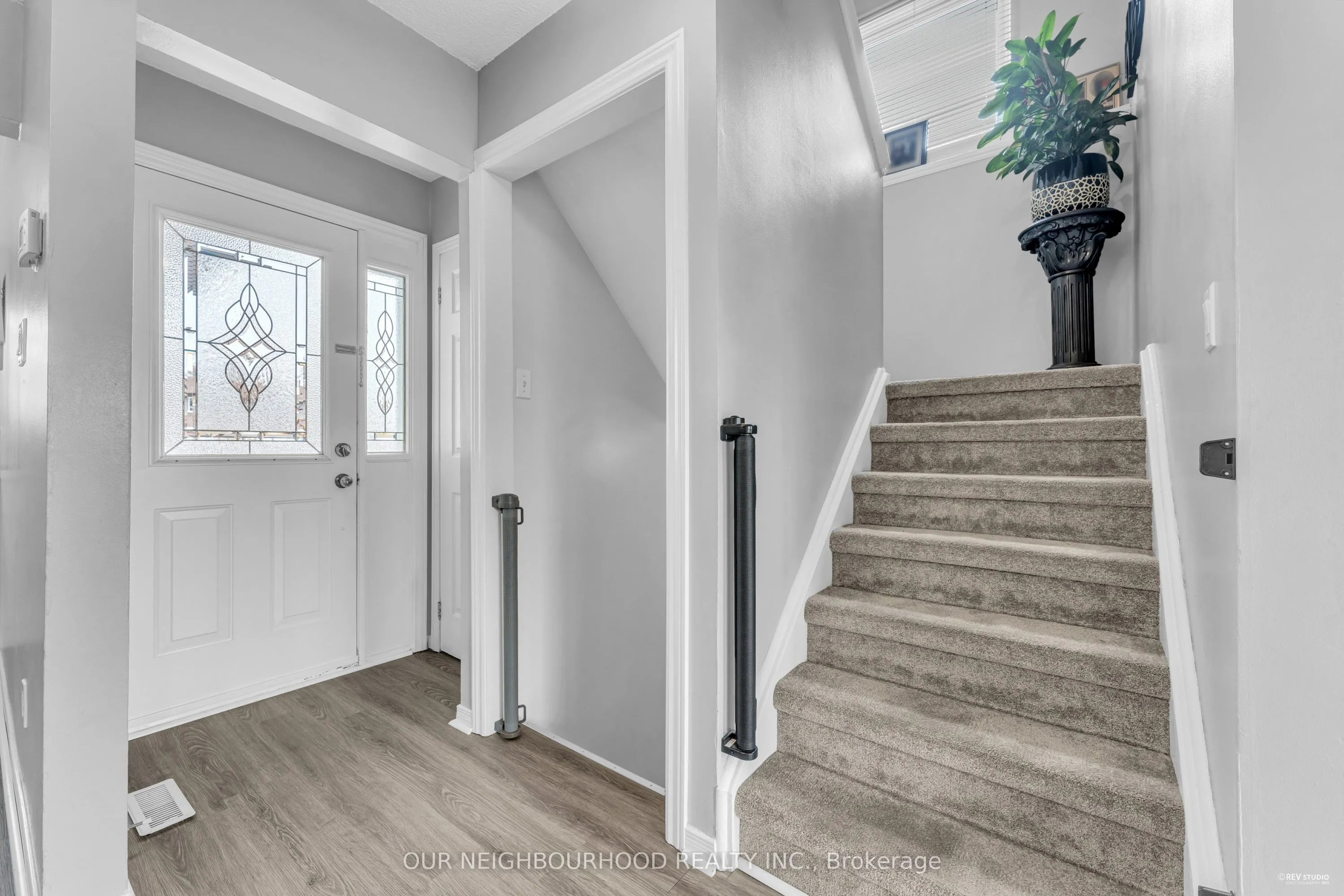 89 Chaucer Crescent