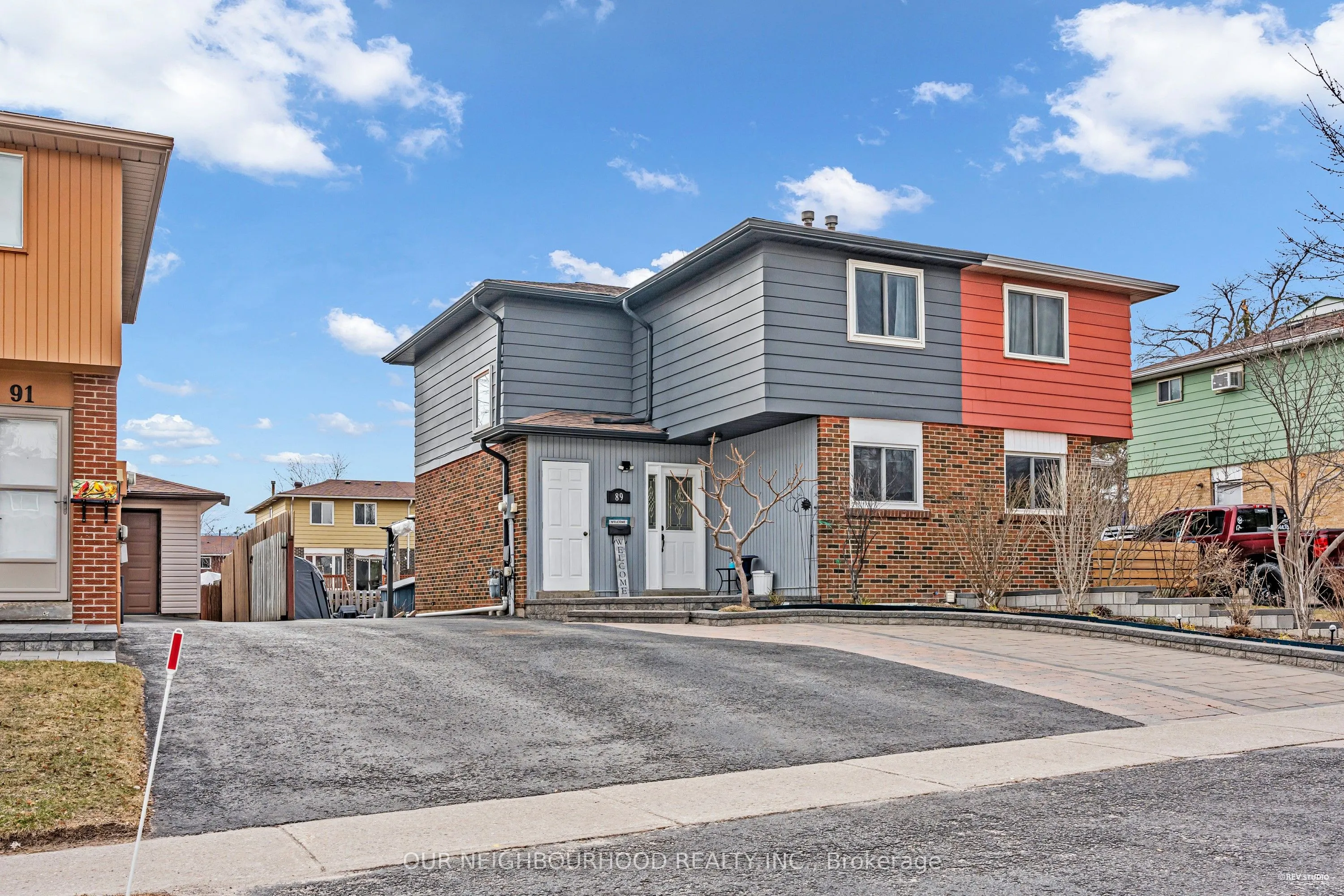 89 Chaucer Crescent
