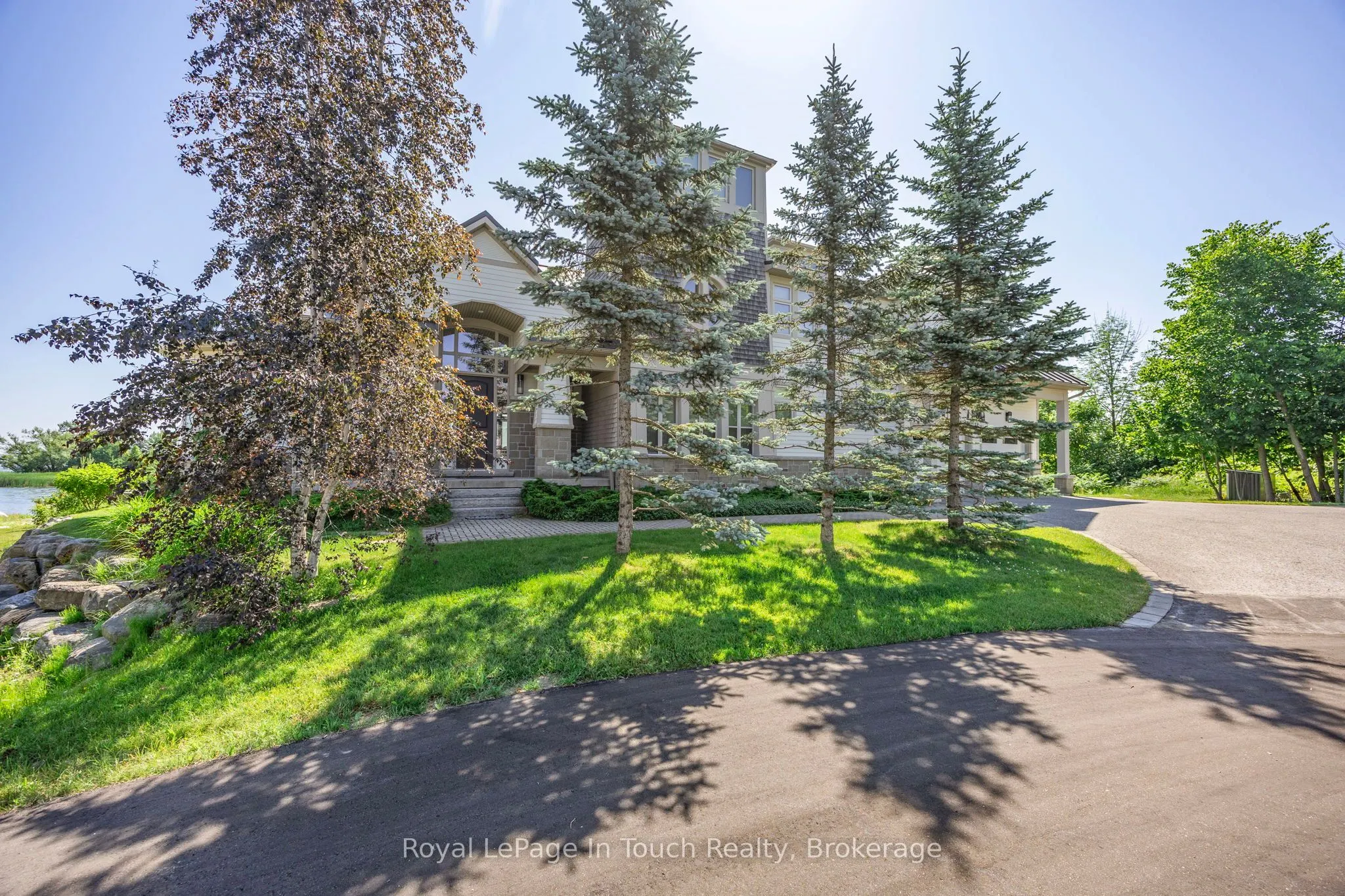 17 Swan Lane