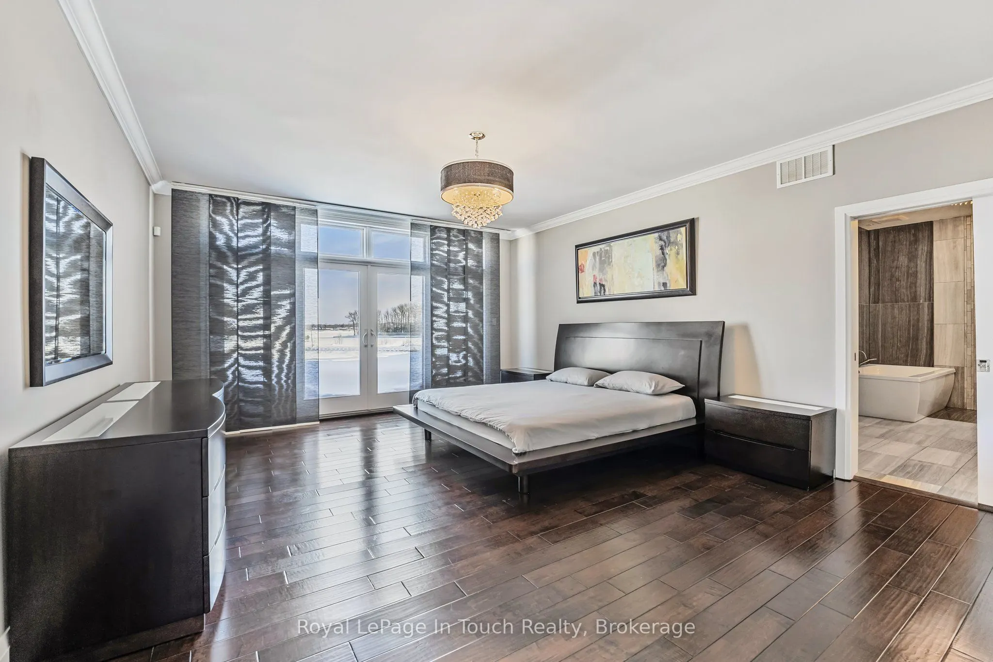 17 Swan Lane