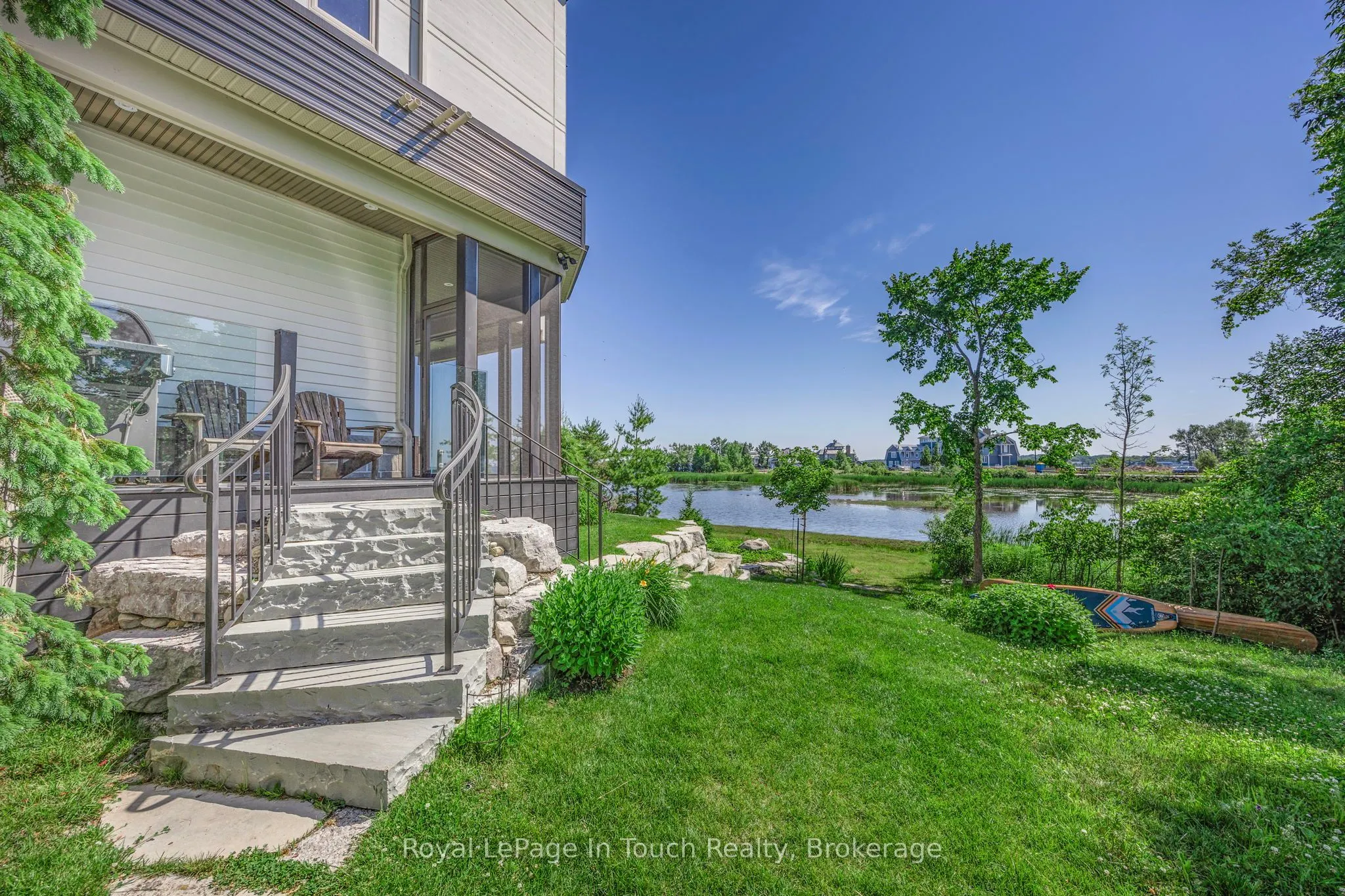 17 Swan Lane
