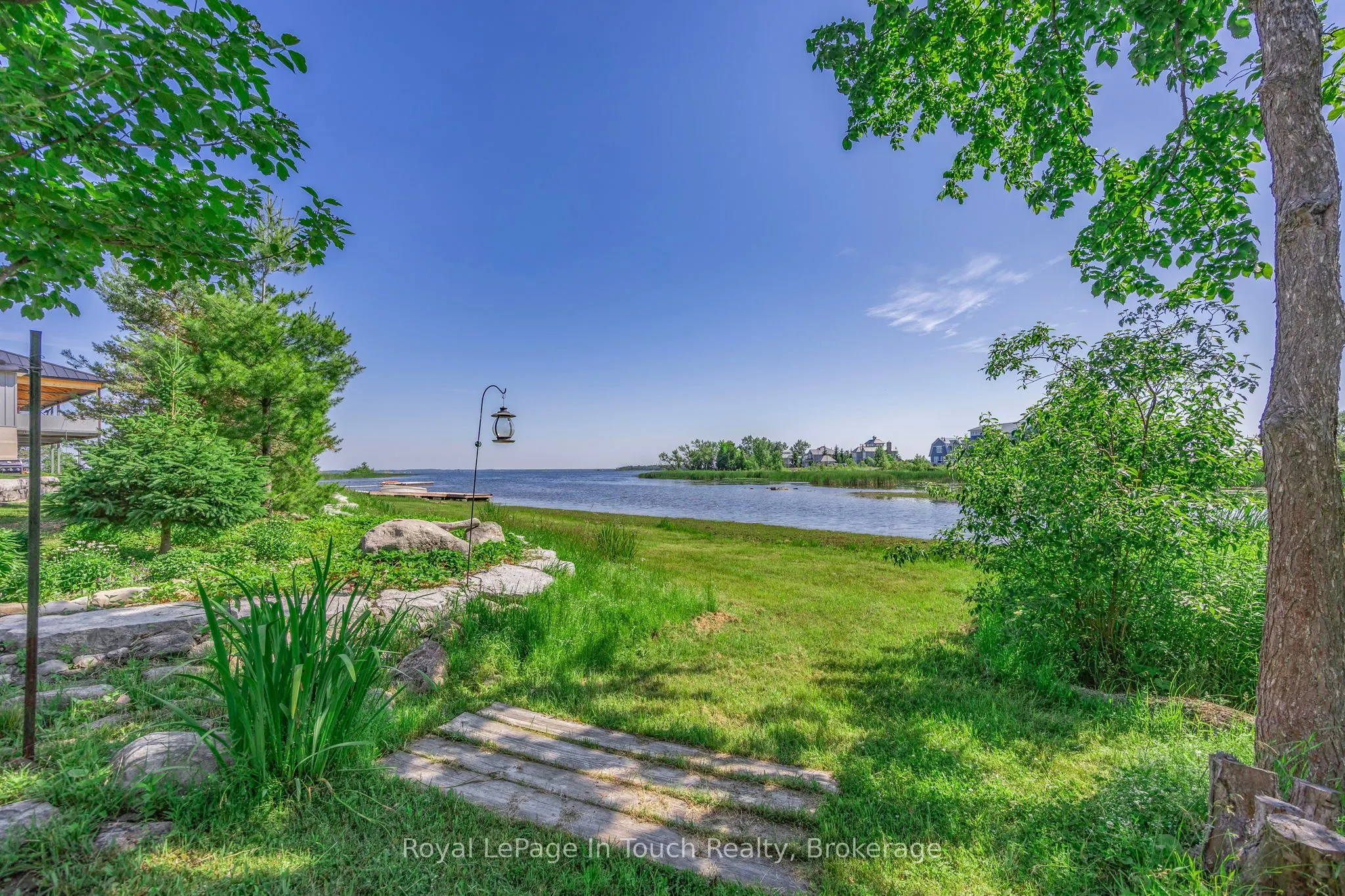 17 Swan Lane