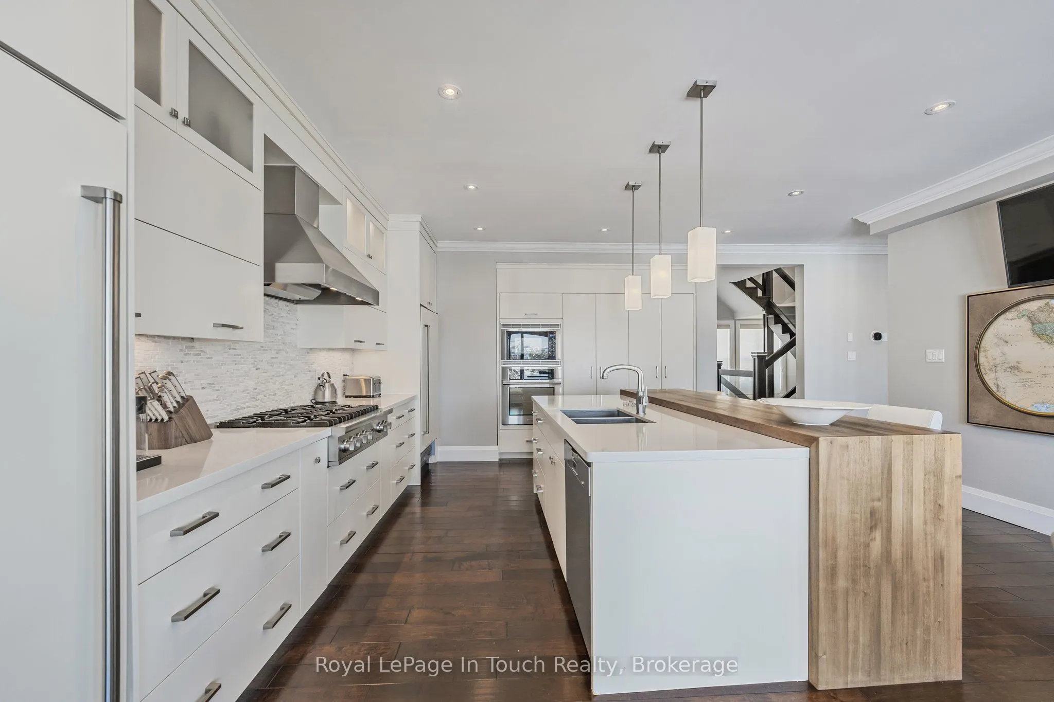 17 Swan Lane