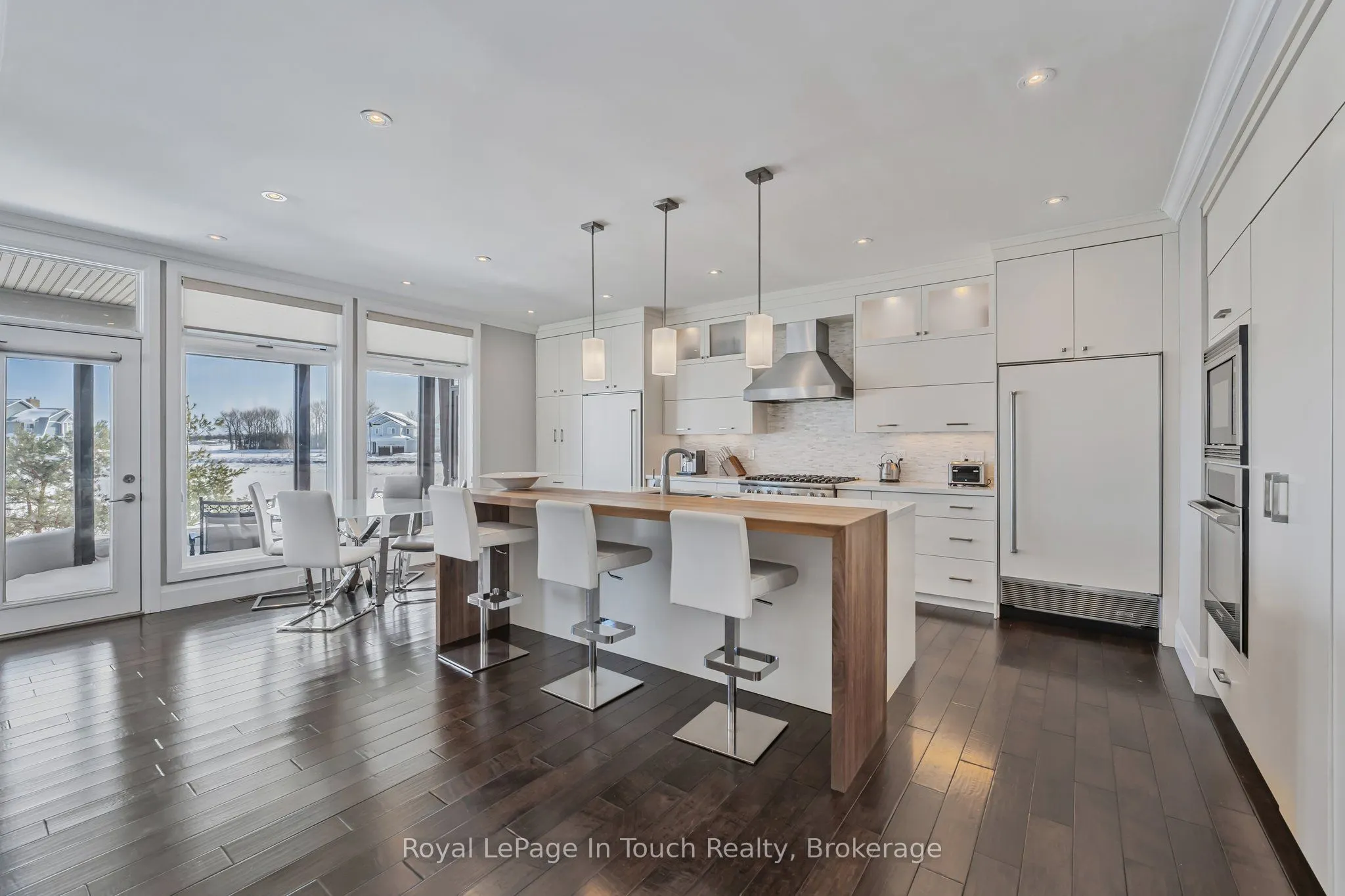 17 Swan Lane