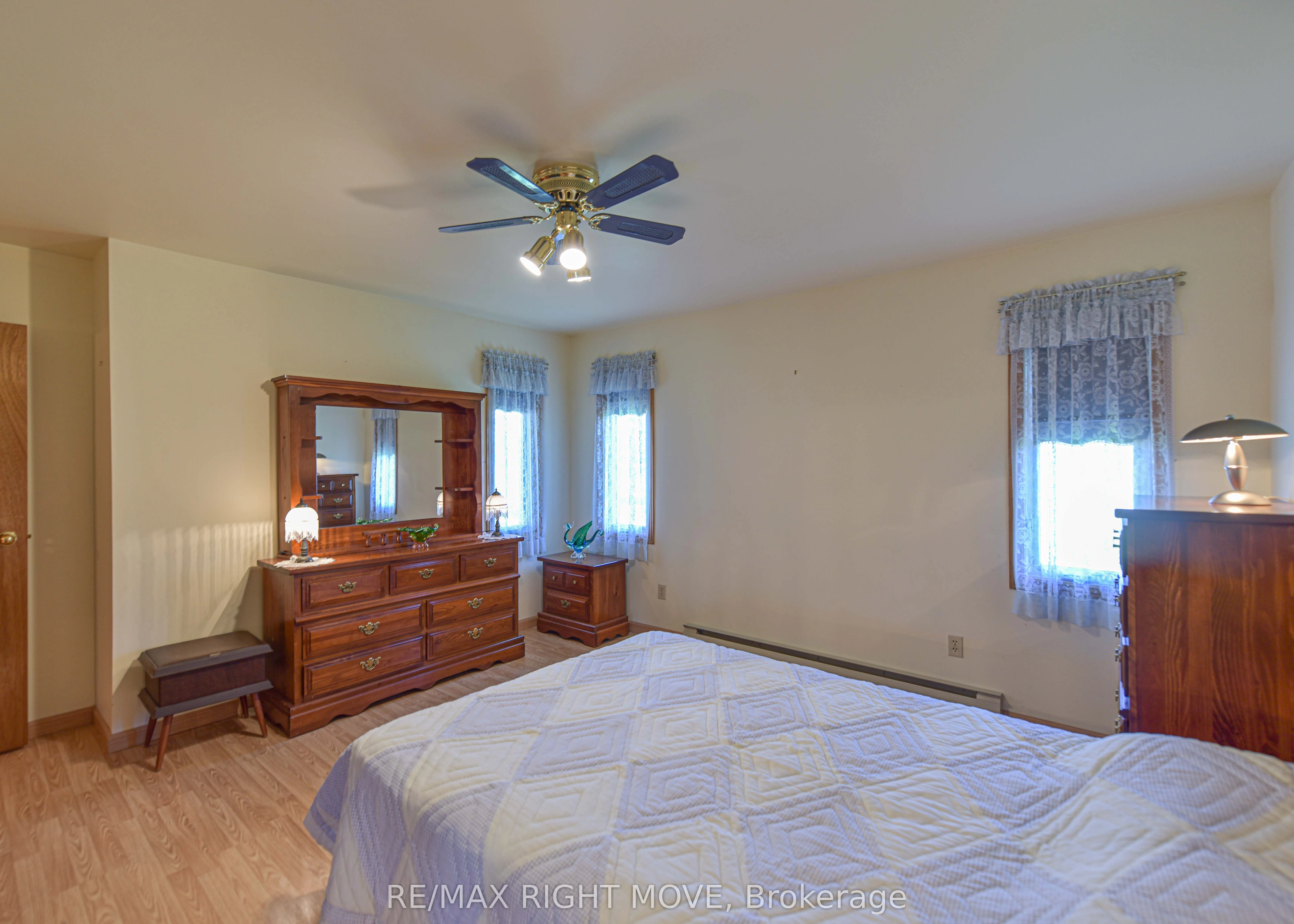 2723 Monck Road