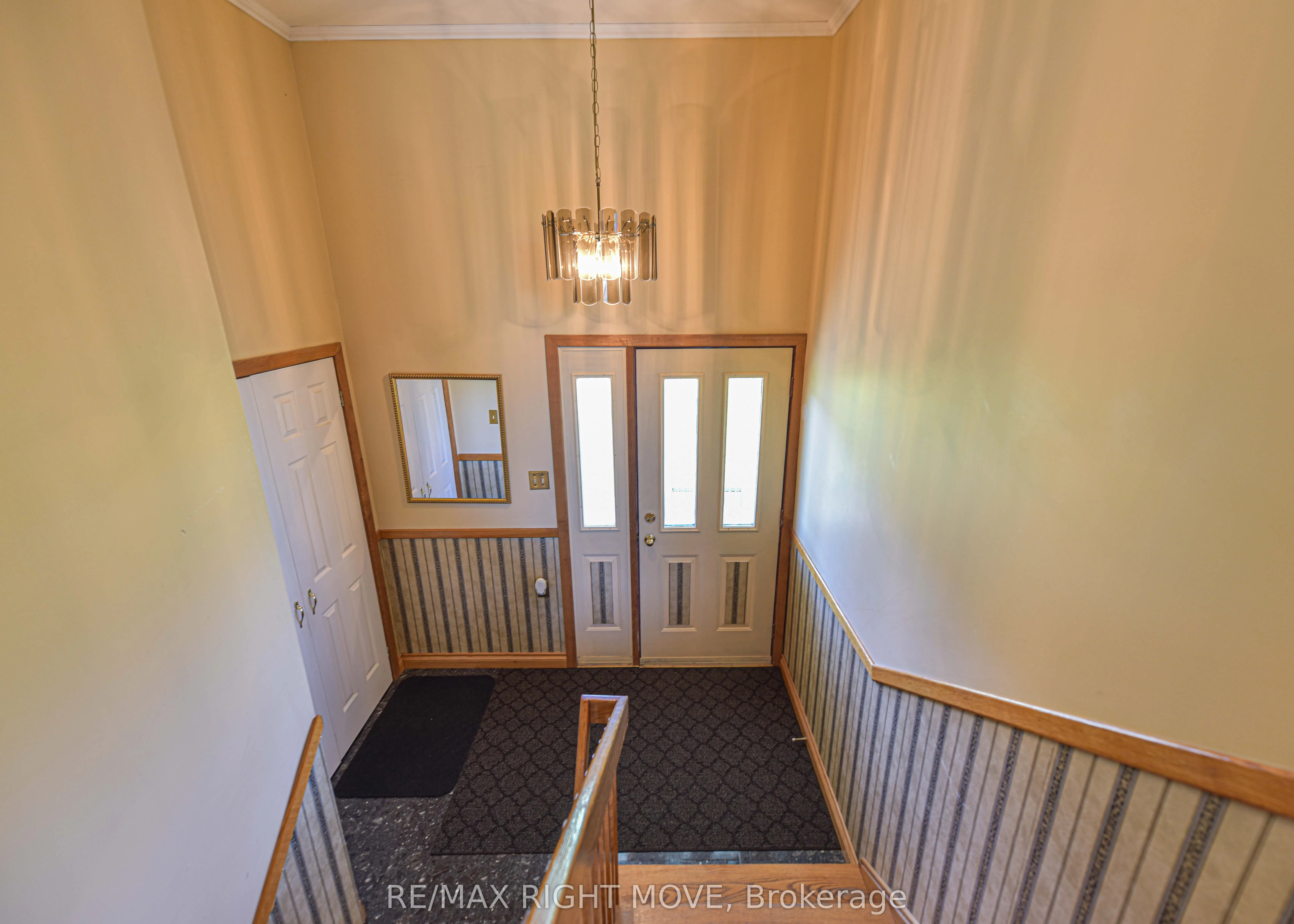 2723 Monck Road